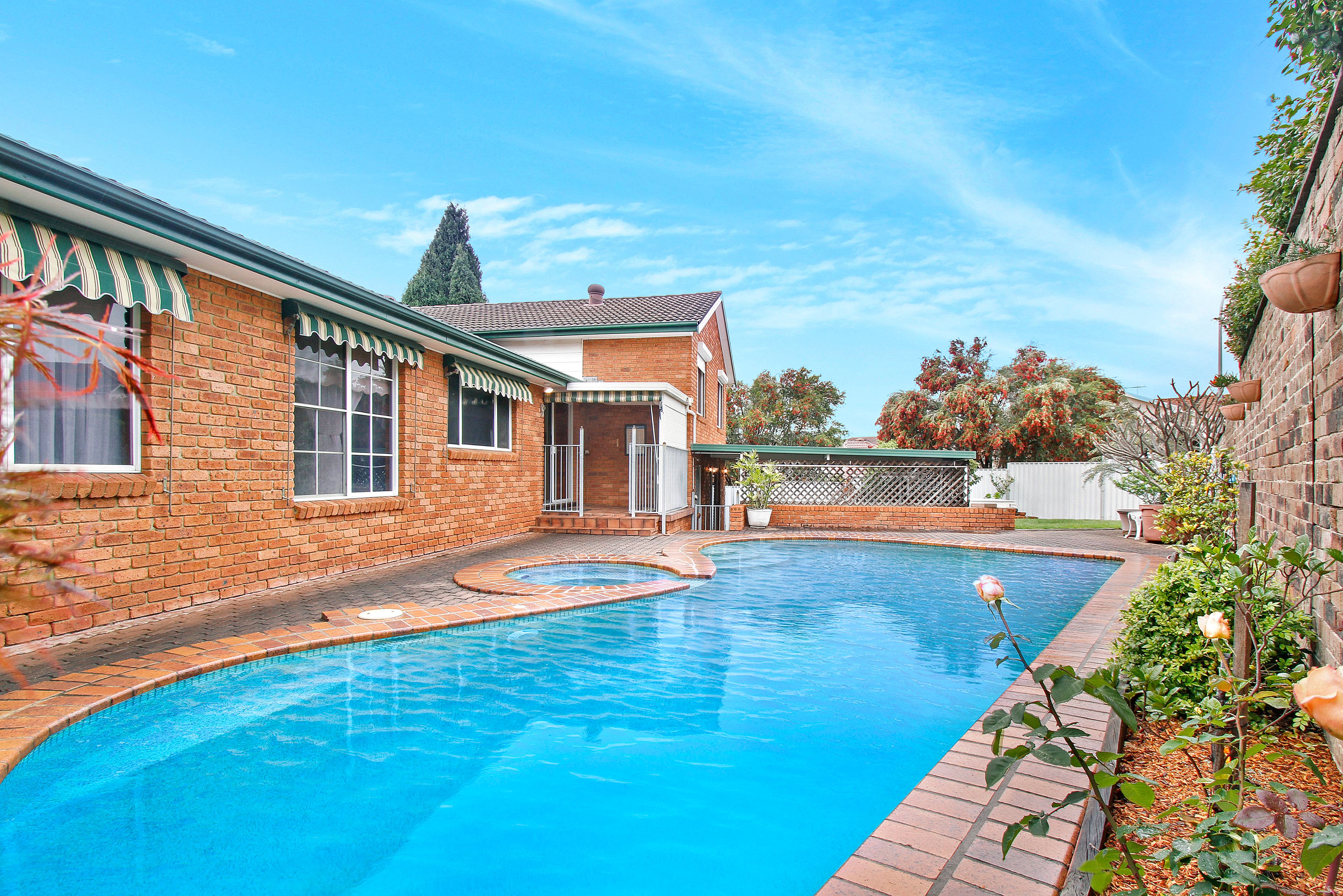 12 Toona Place, Bossley Park, NSW 2176