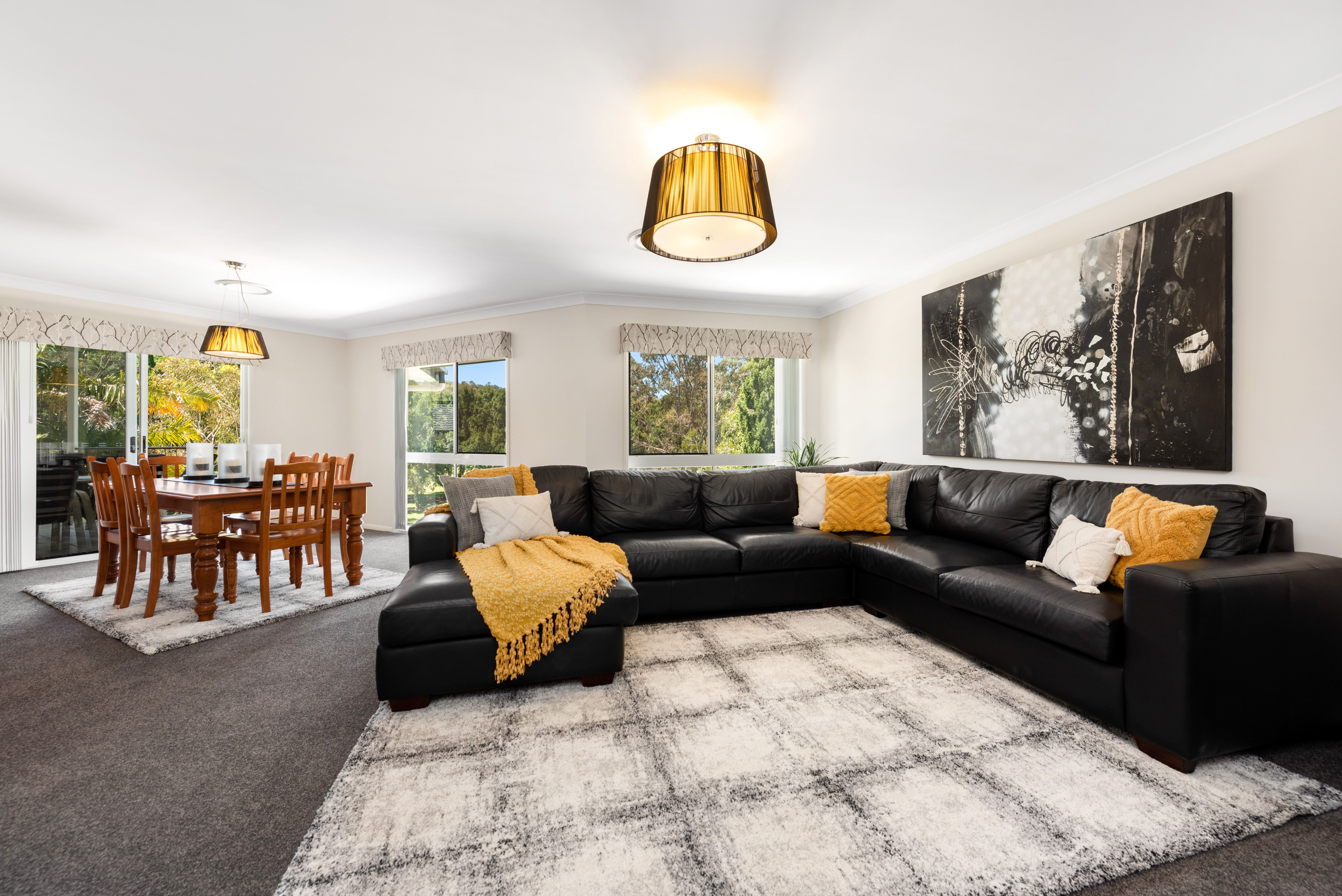 14 Amersham Crescent, Carindale, QLD 4152 Sold House Ray White Carina