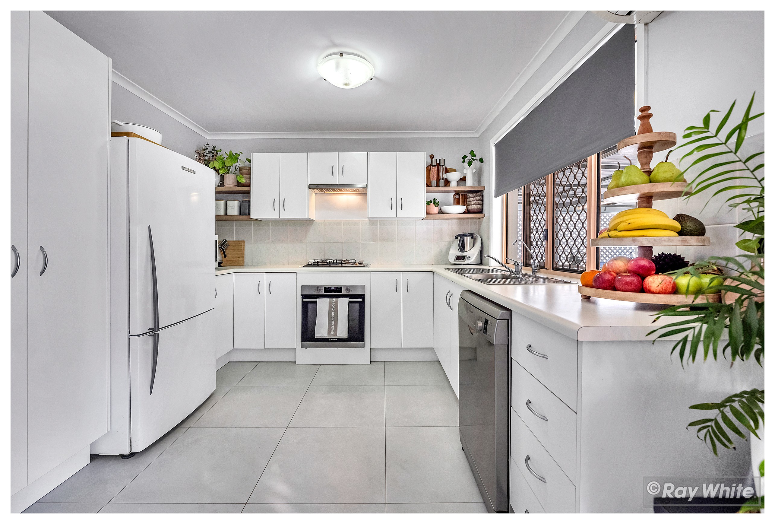 6 Kawana Close, Kawana, QLD 4701