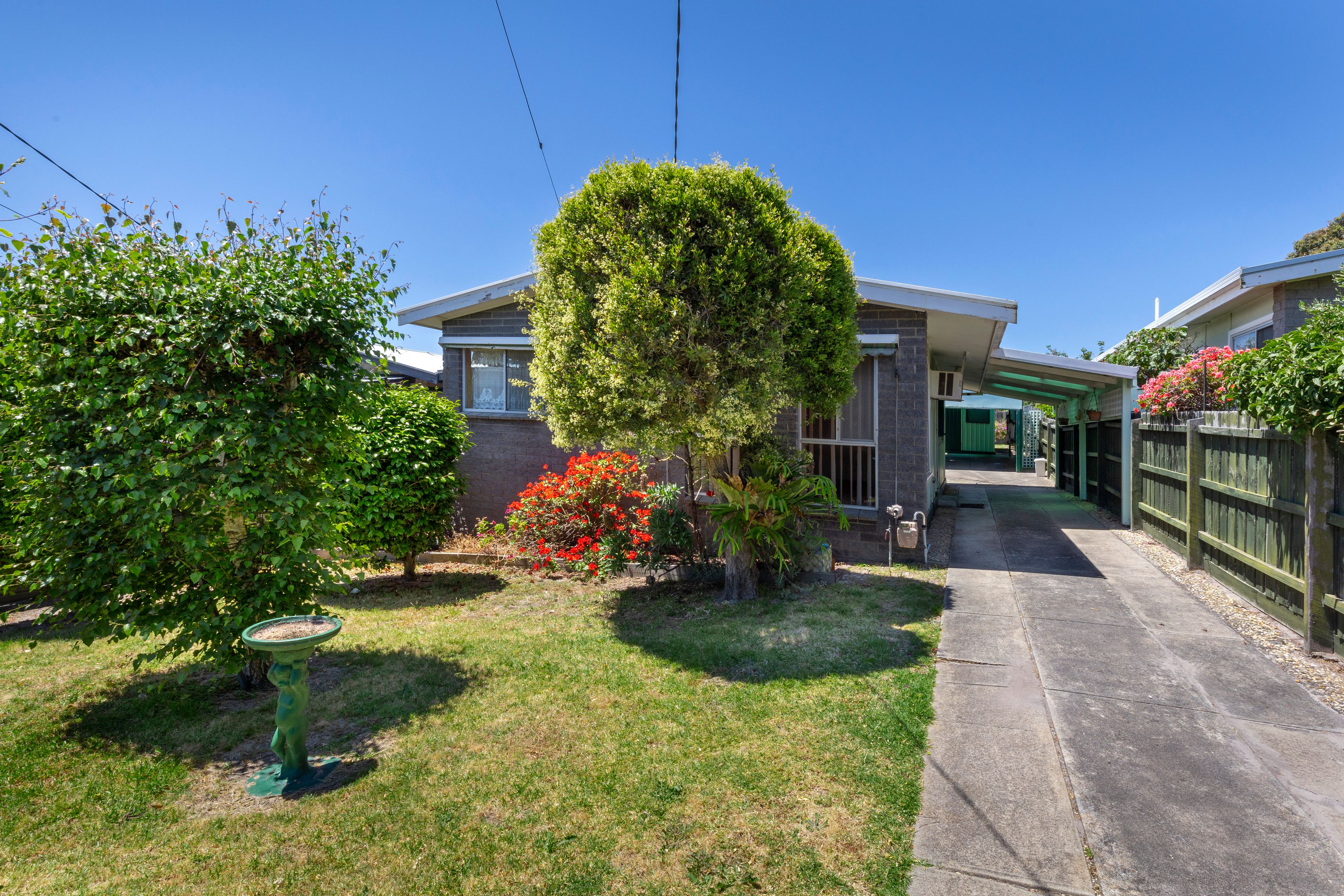 177 Eighth Avenue, Rosebud VIC 3939