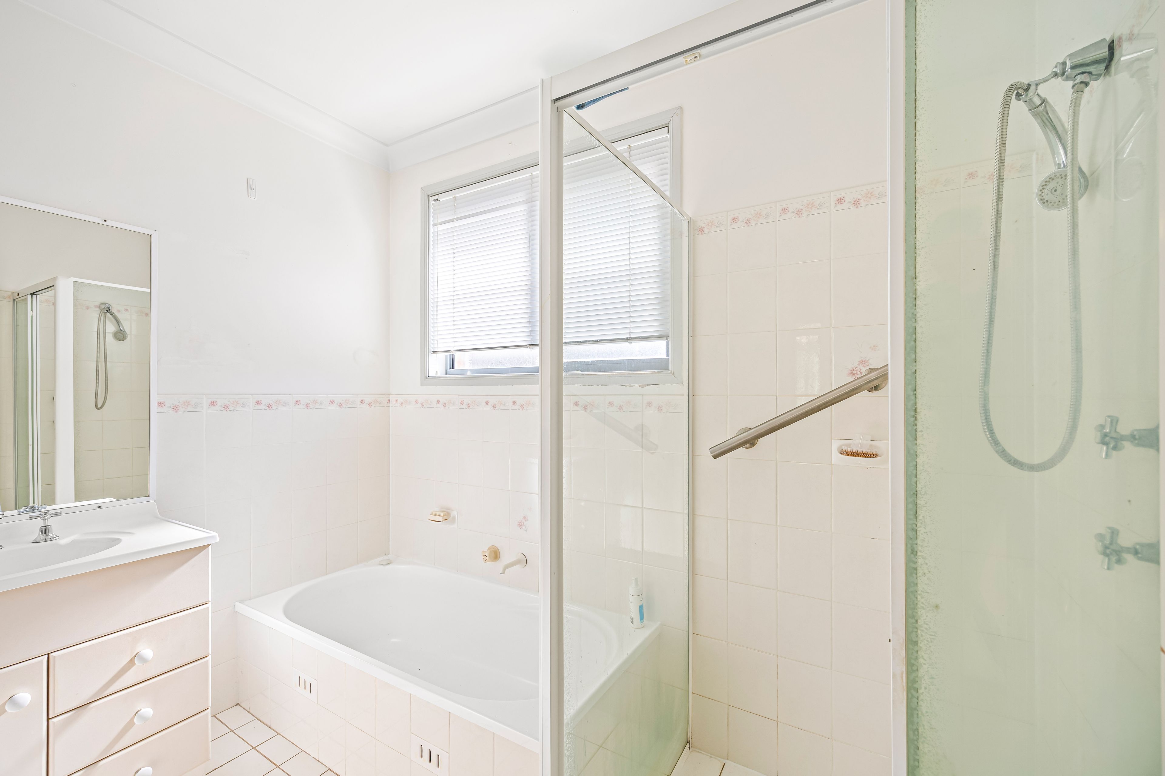 18 Nelmes Close — photo 6 of 13