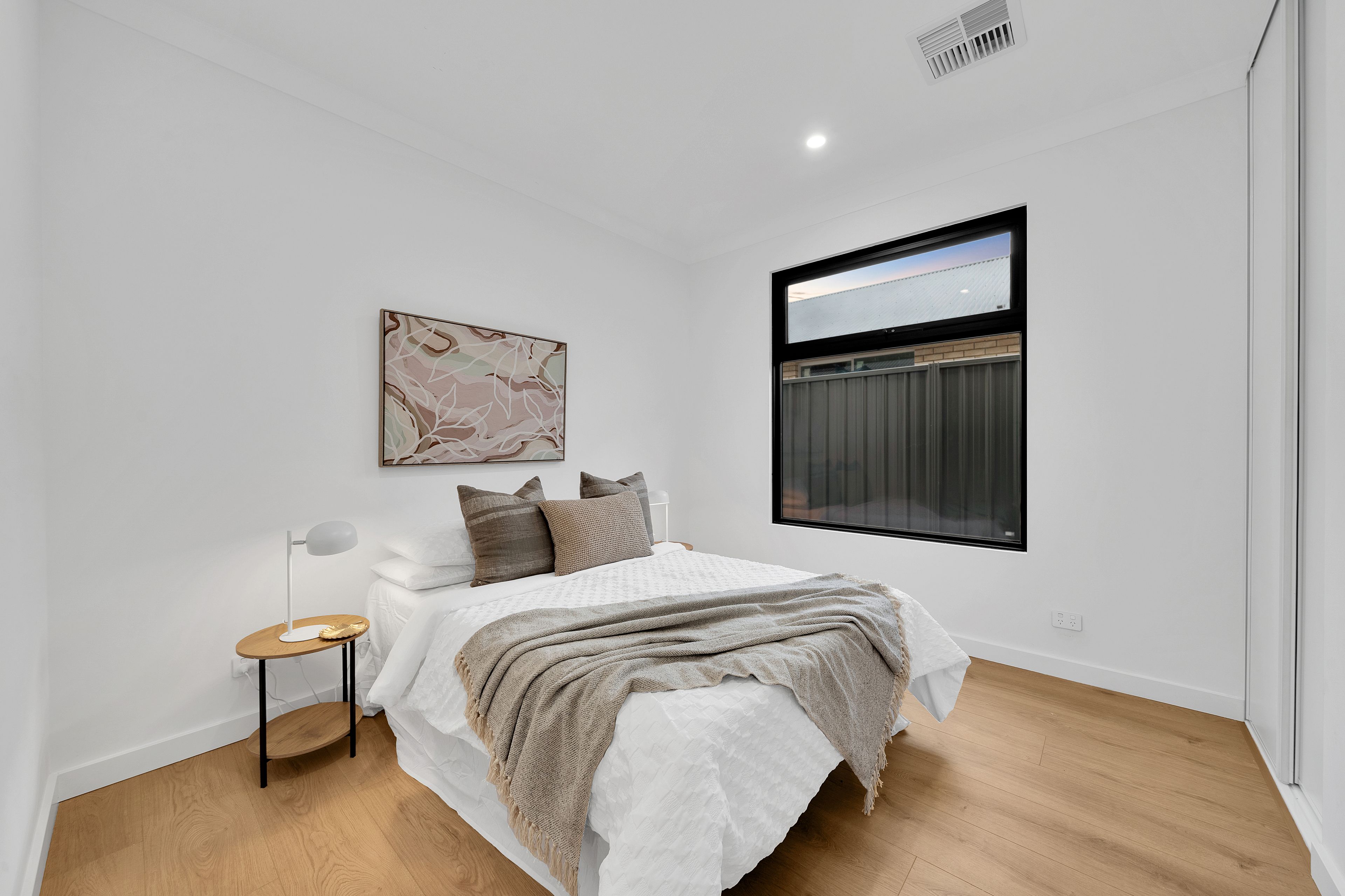 18 Amelie Avenue — photo 20 of 28