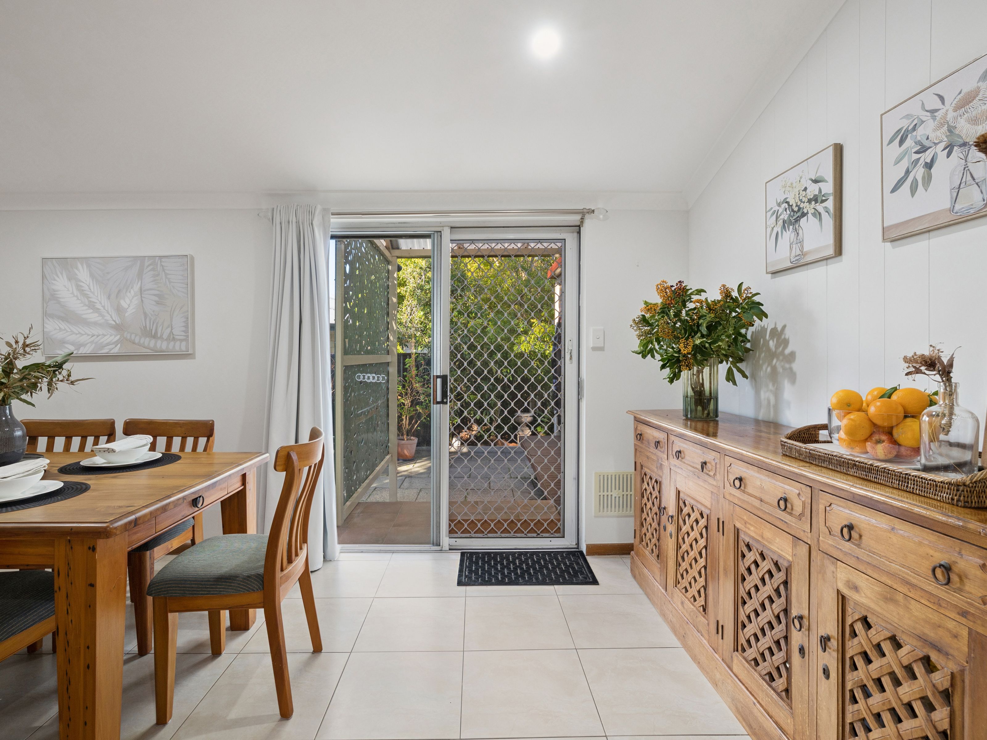 16 Whittlesford Street — photo 11 of 30