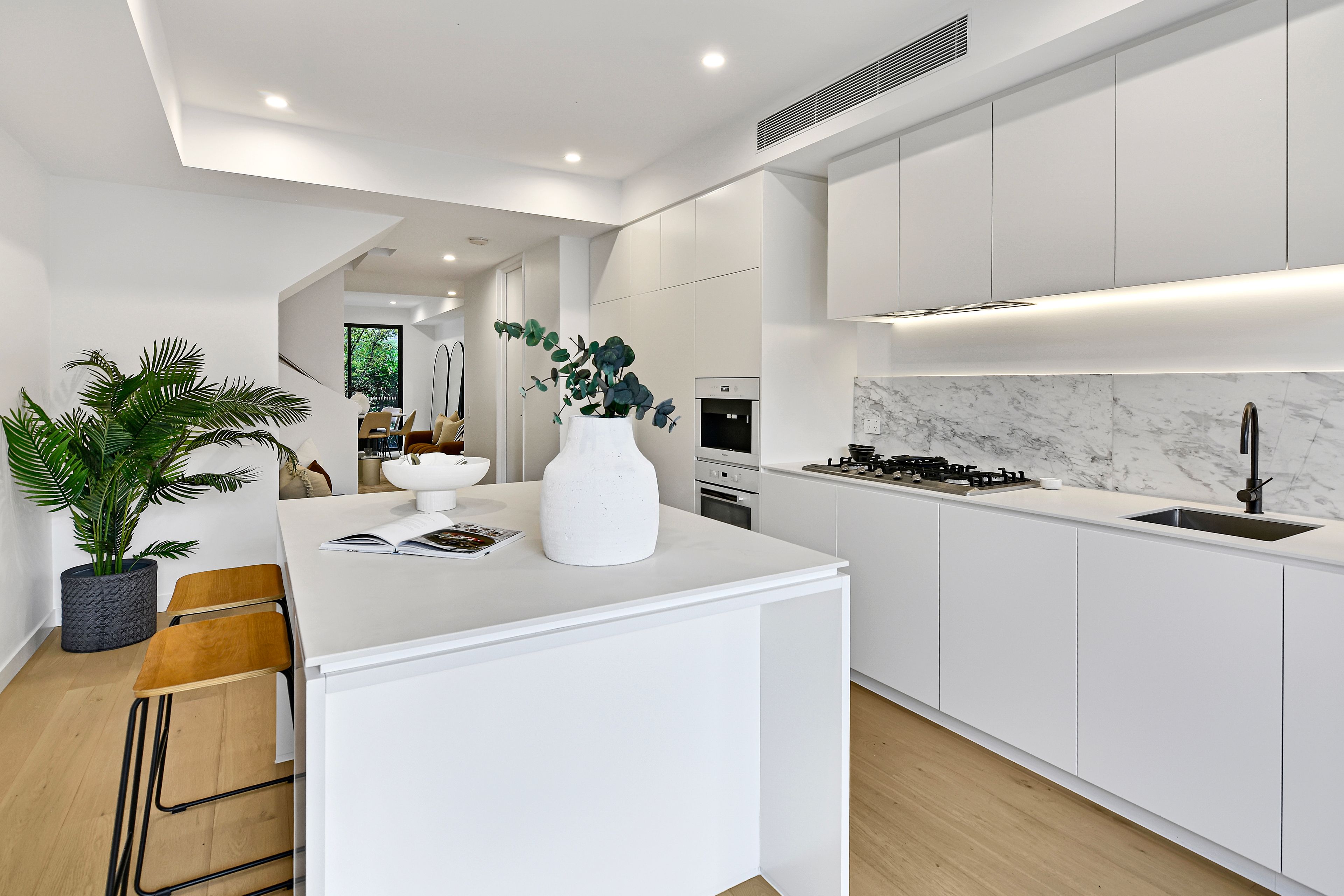 T12/56 Metters Street, Erskineville, NSW 2043