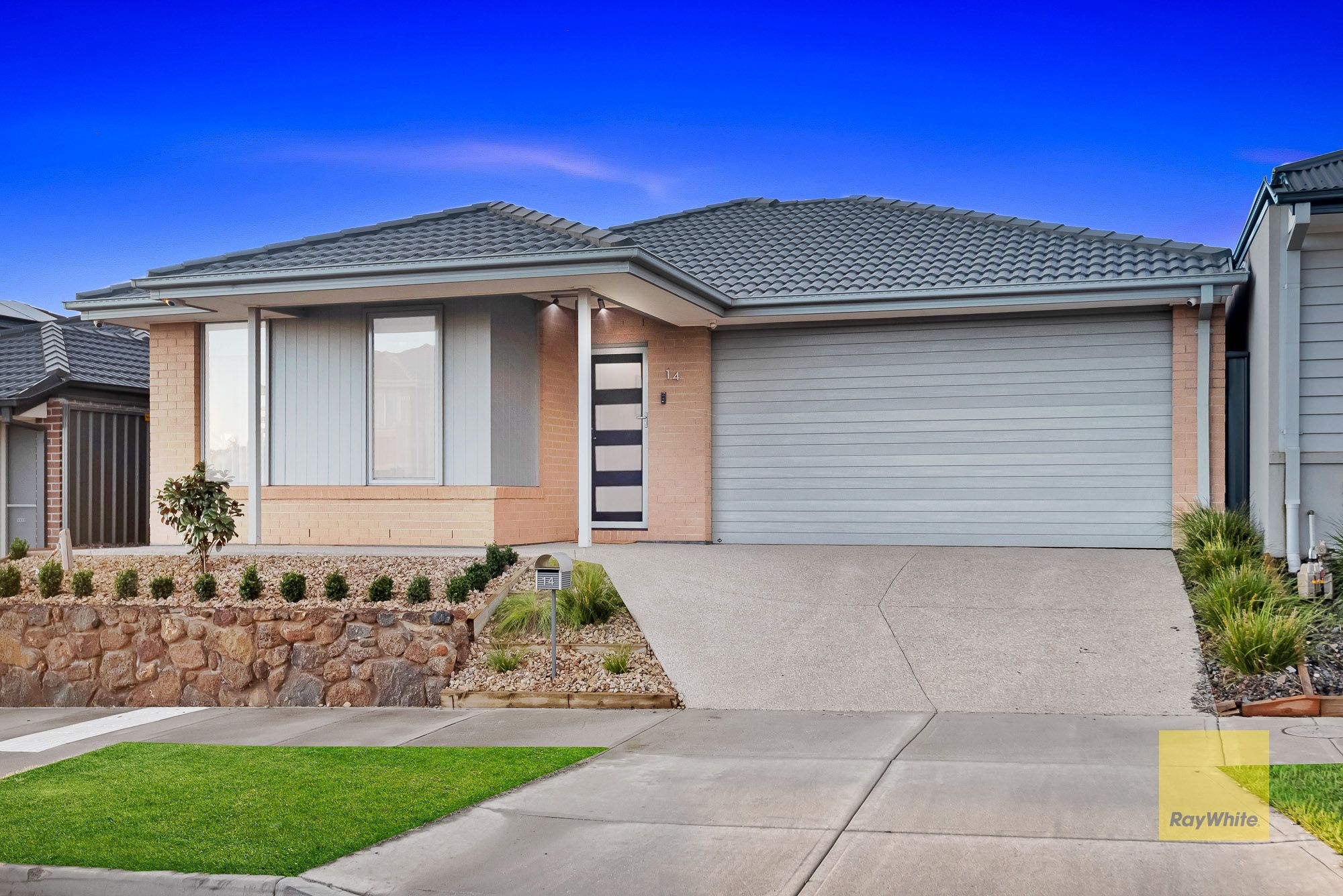 14 Lamongan Rise, Truganina, VIC 3029