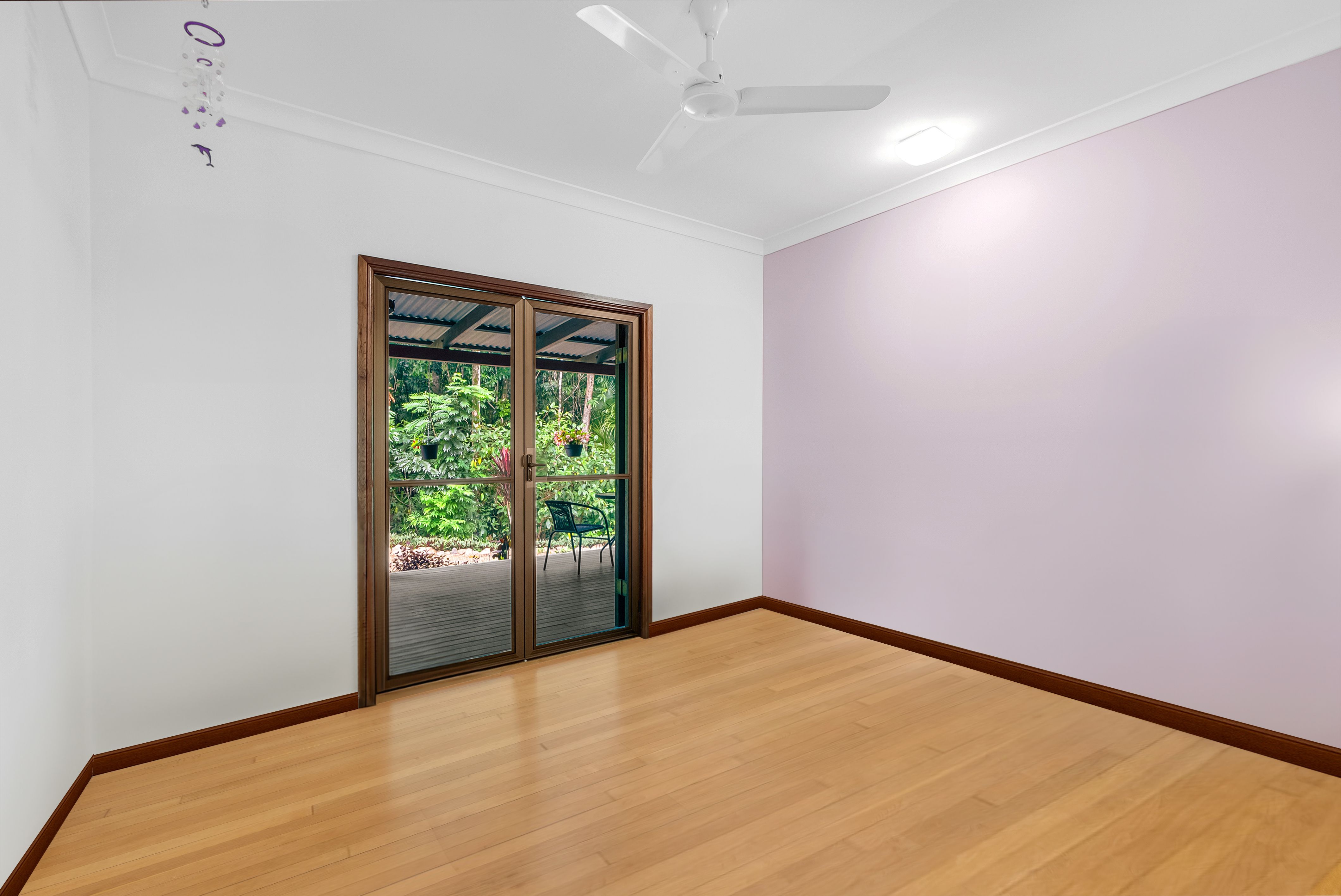 27 Gregory Terrace — photo 12 of 21