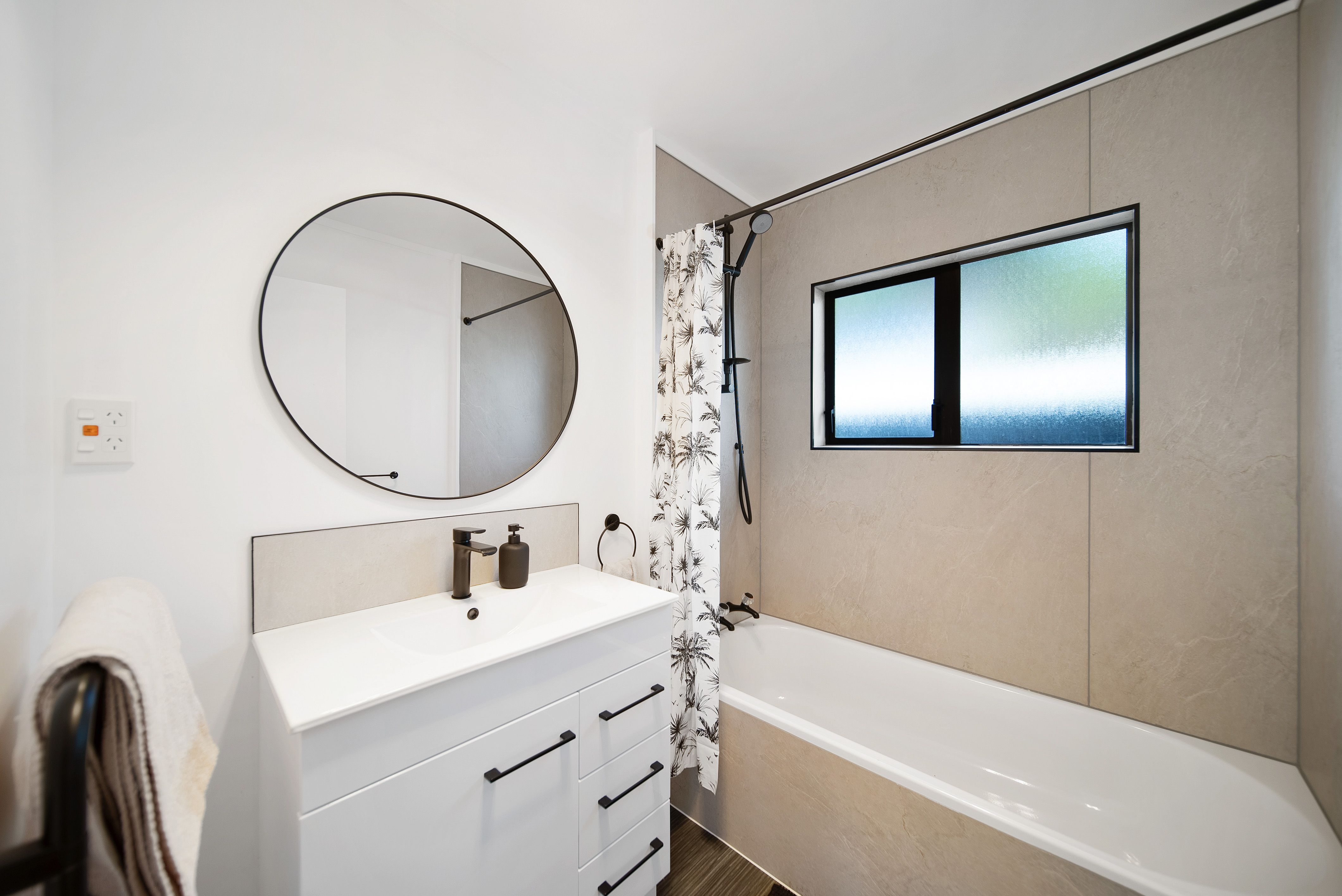 164B Clevedon Road, Papakura, Papakura