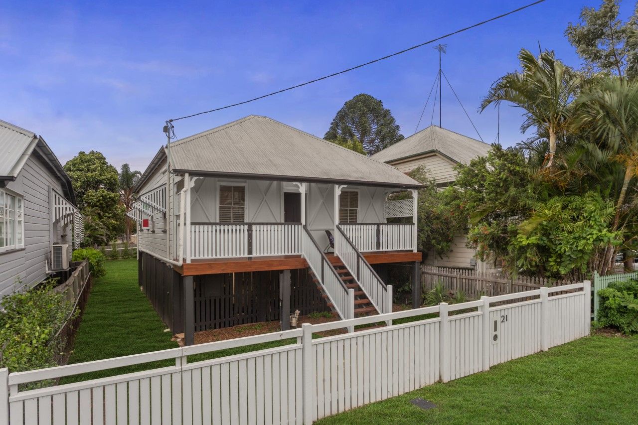 21 Blackmore Street, Windsor, QLD 4030