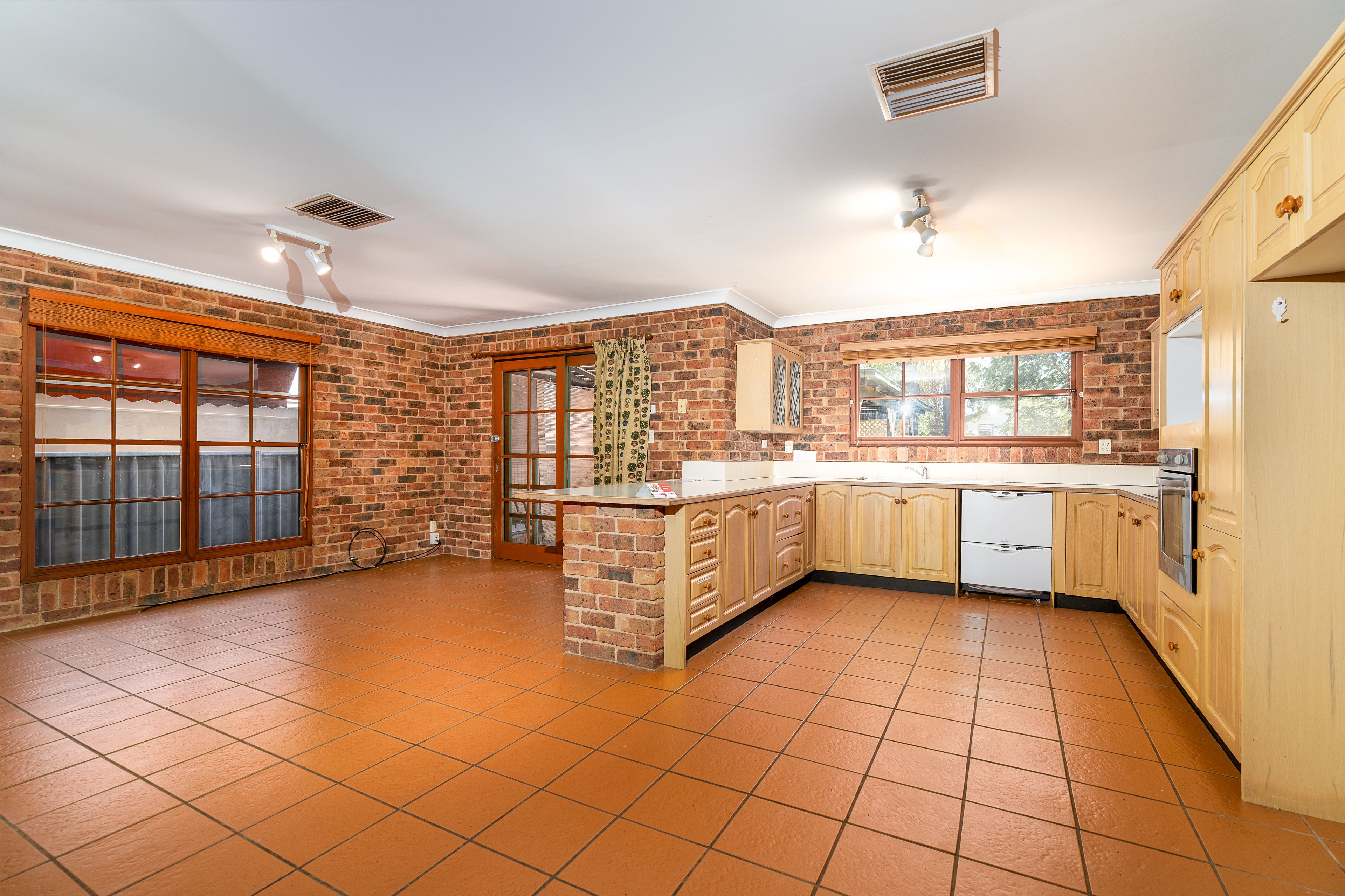 12 Booth Street, Dubbo, NSW 2830
