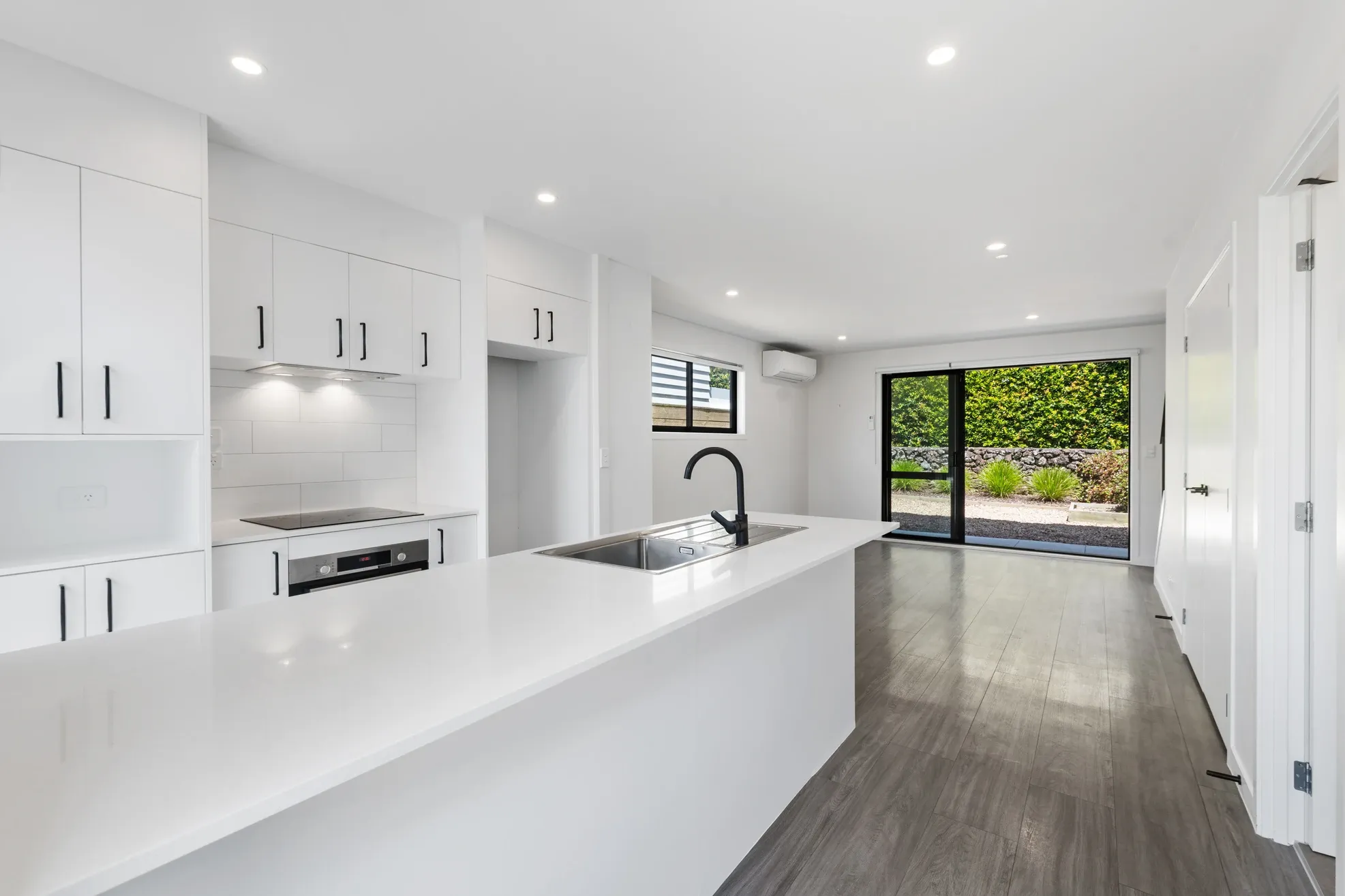 26 Whakahui Lane, Mangere Bridge, Manukau City