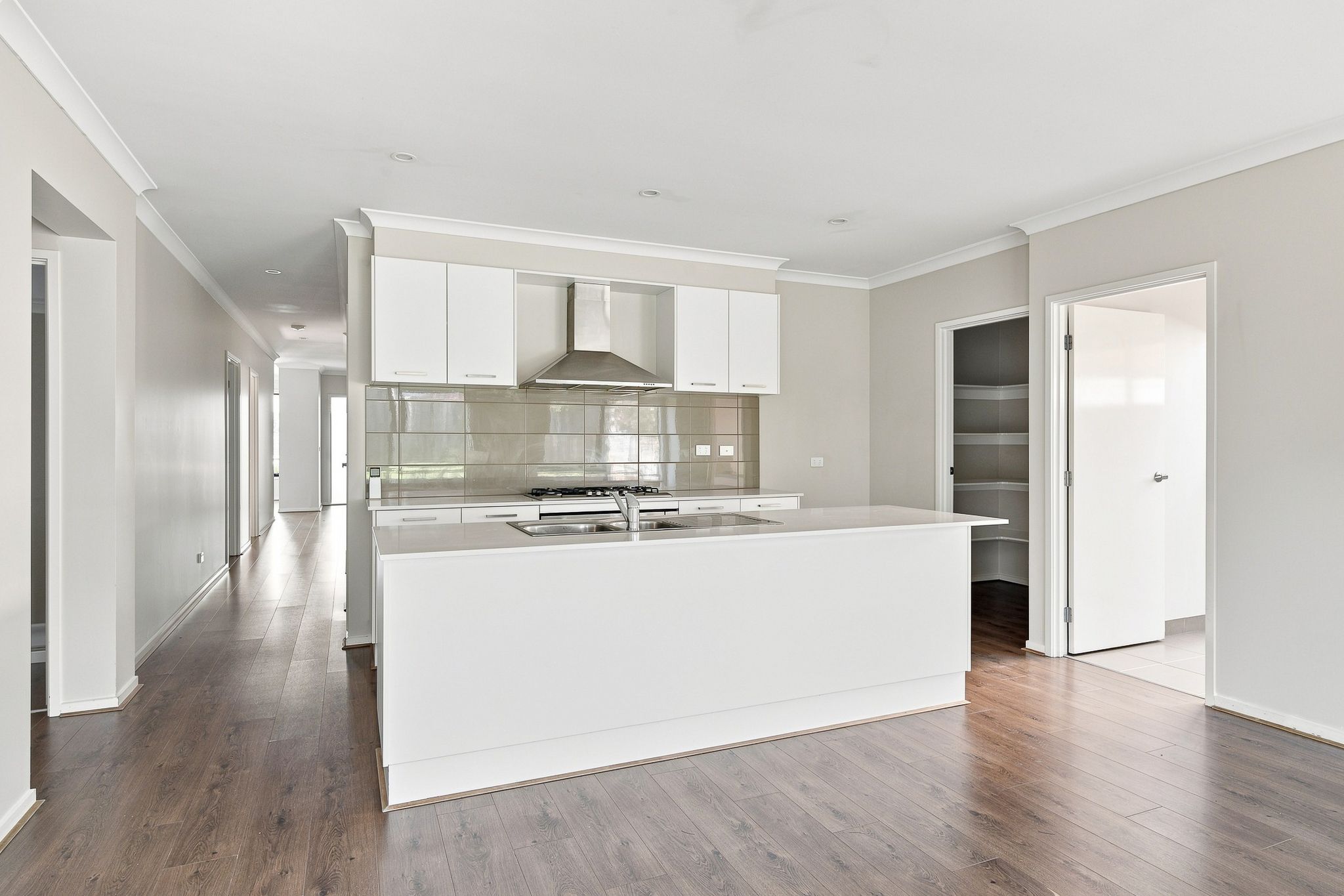 45 Littleshore Crescent — photo 7 of 19
