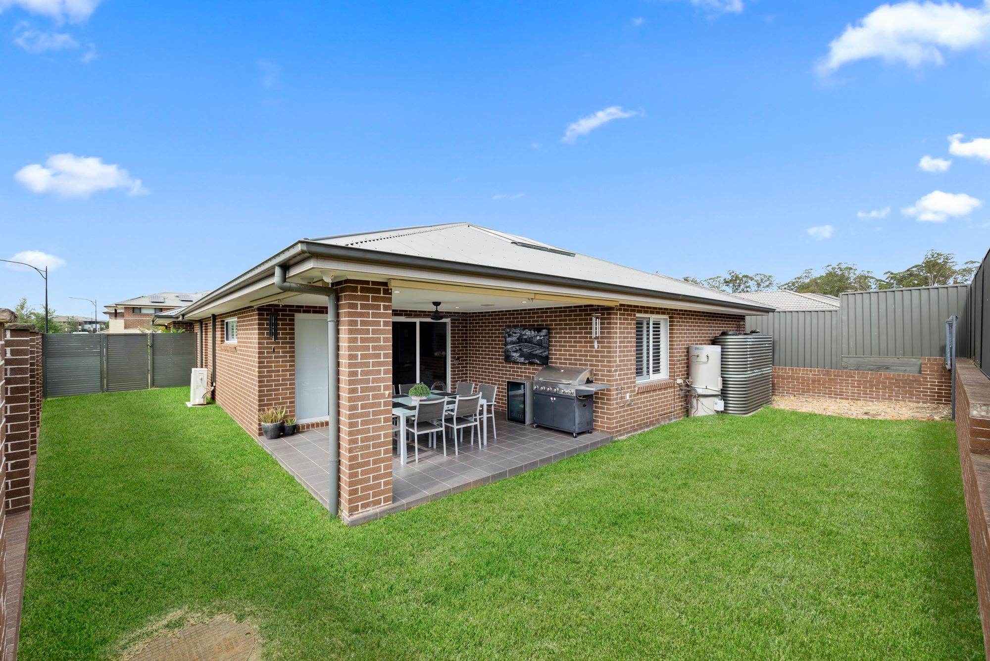 1 Portsmouth Circuit, Jordan Springs, NSW