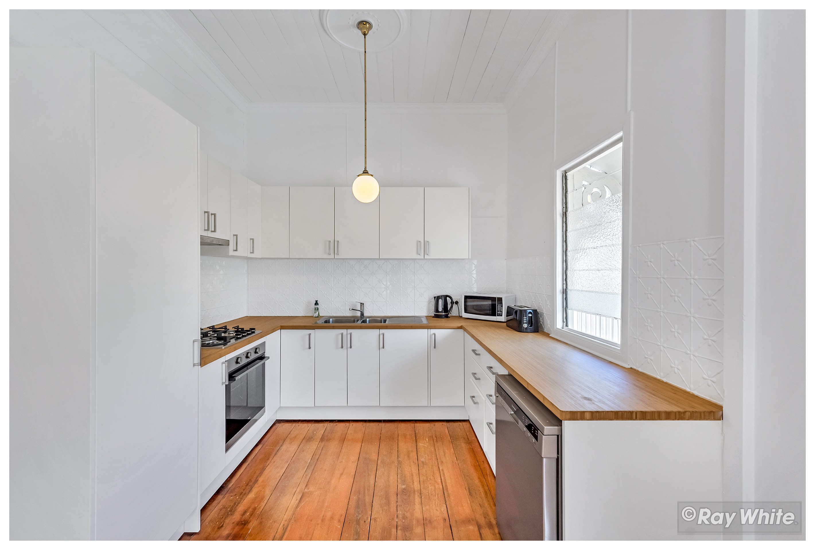 224 Denham Street, The Range, QLD 4700