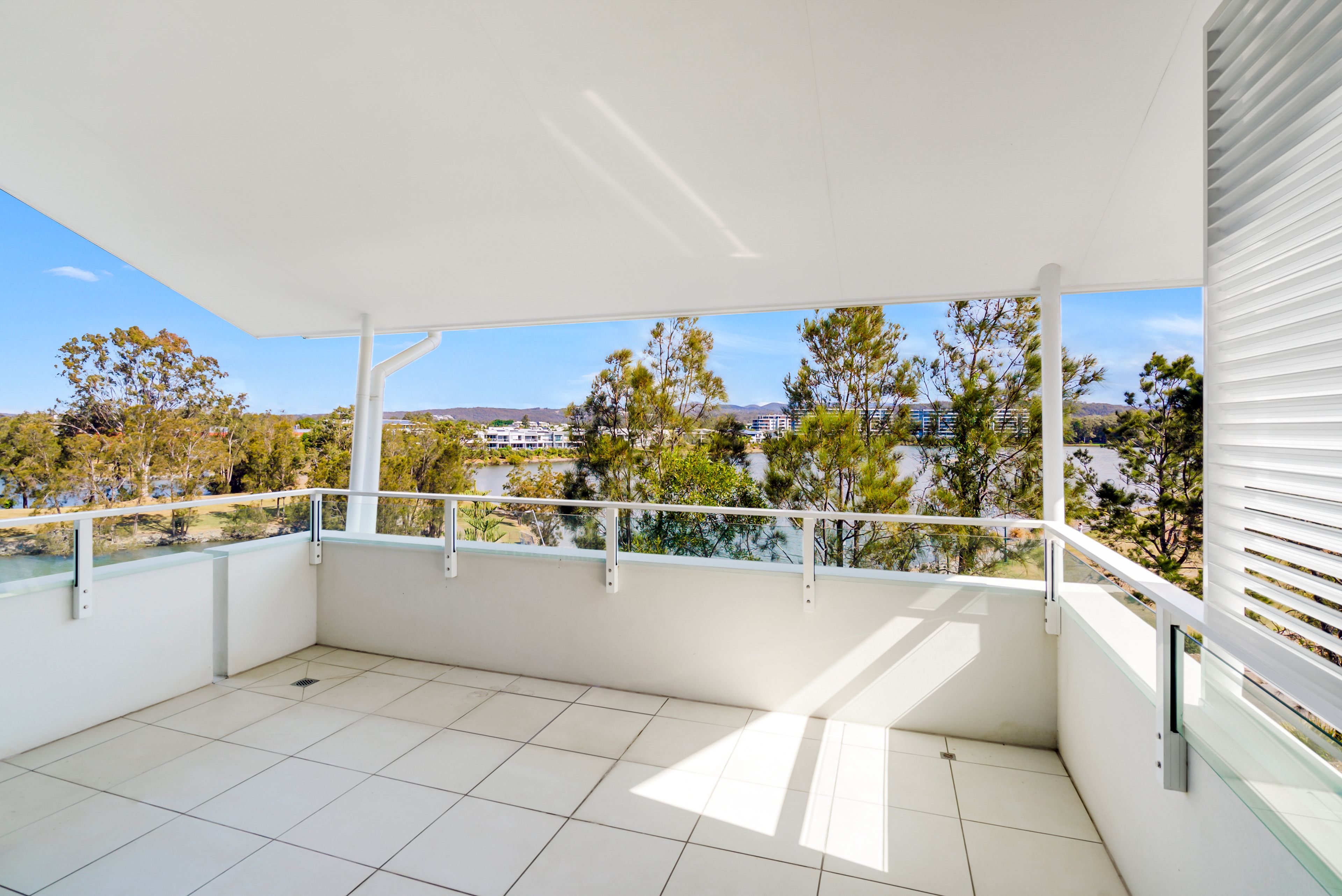 31/1 Lakefront Crescent — photo from Ray White Tugun