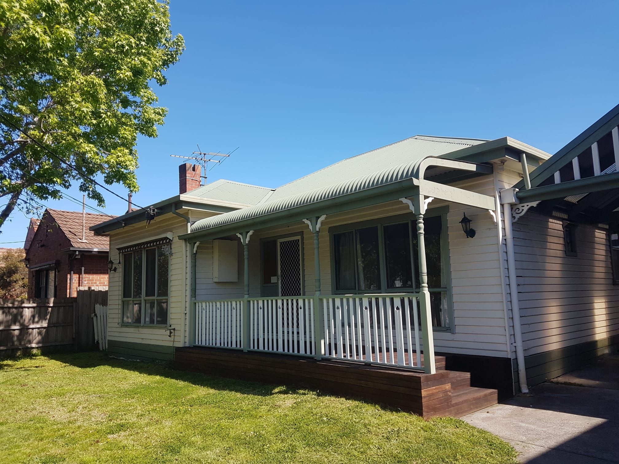 32 Woodlands Grove, Malvern East, VIC 3145