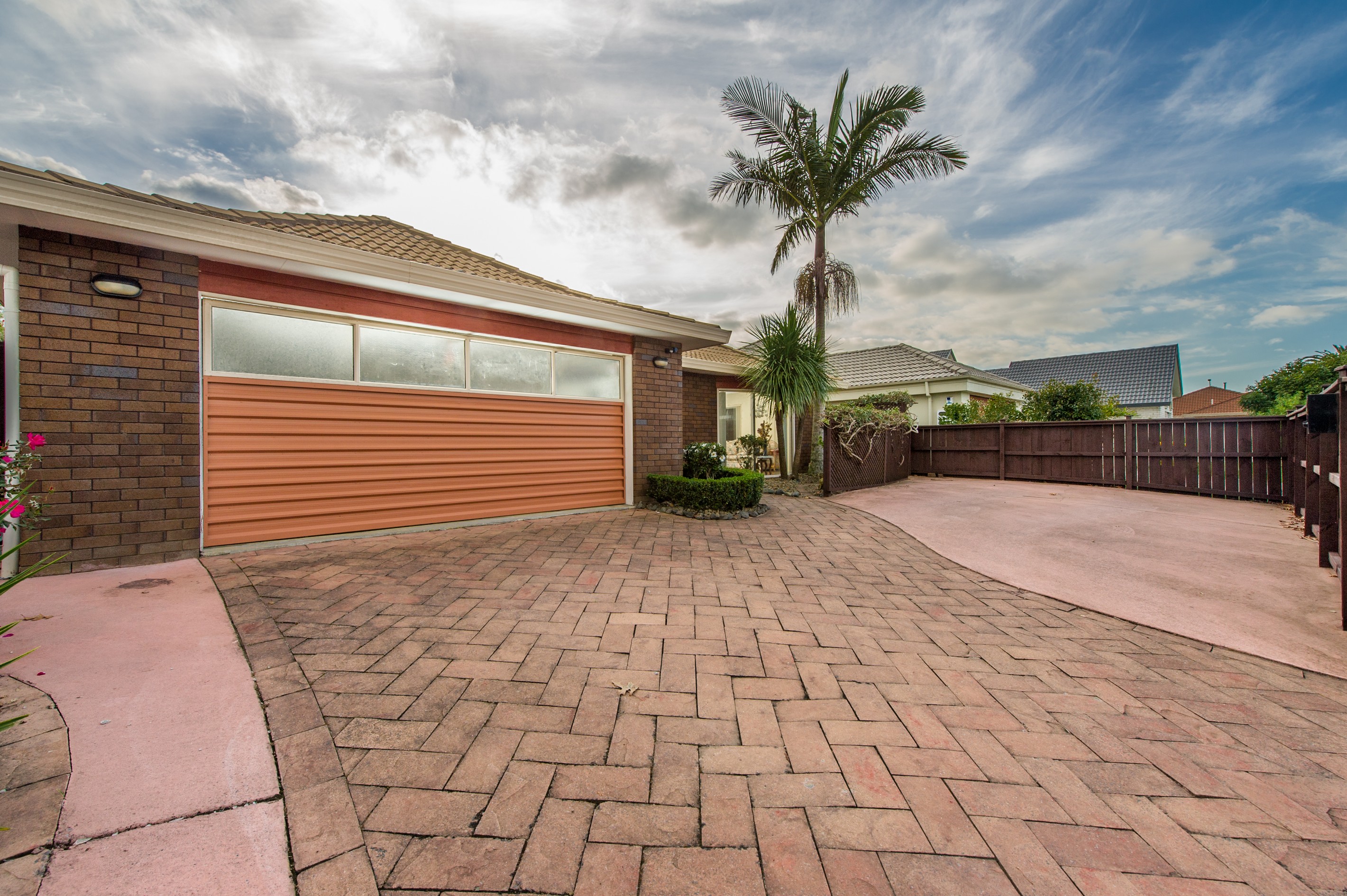 9 Driscoll Place, Farm Cove, Manukau City
