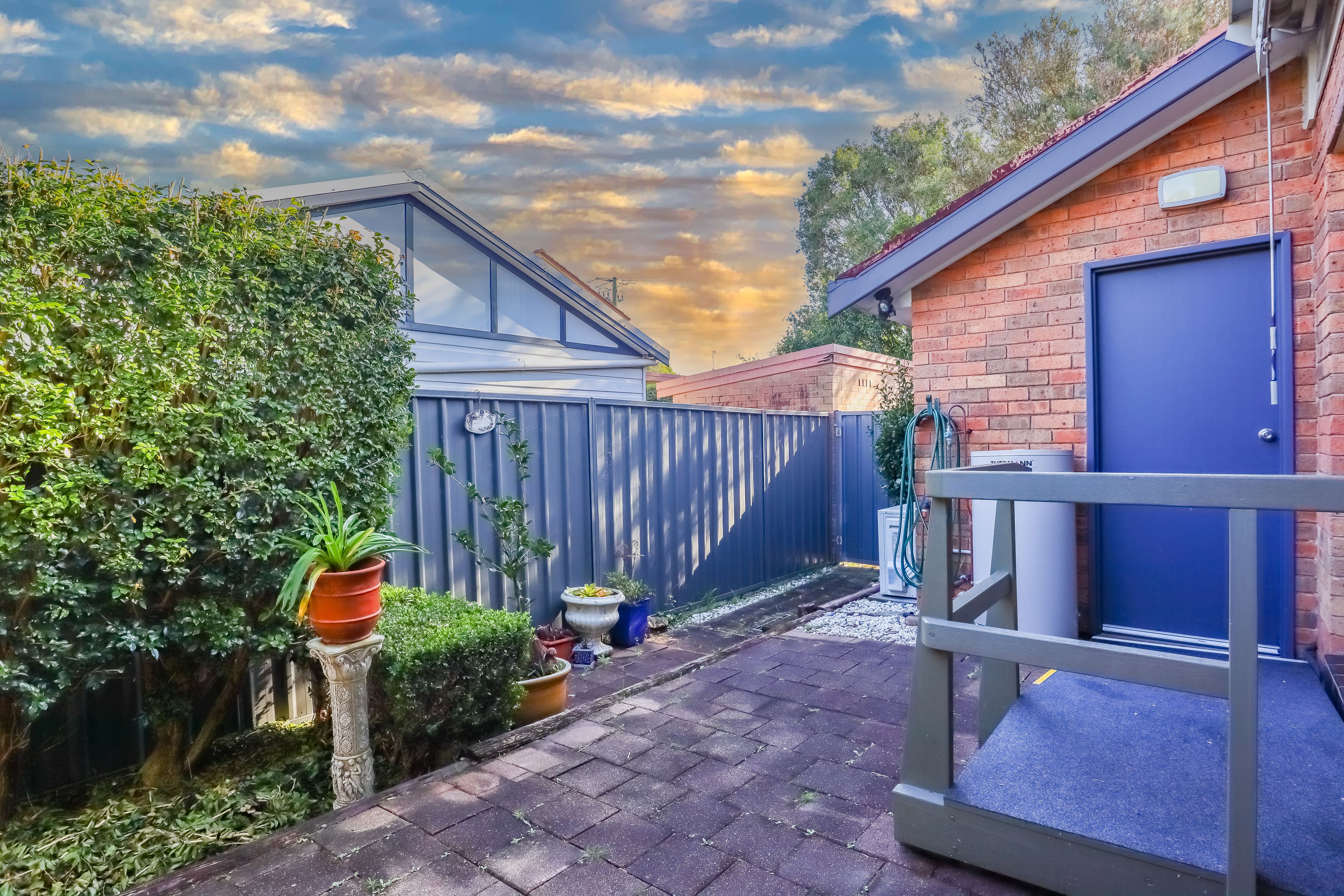 2/143 St James Road, New Lambton, NSW 2305