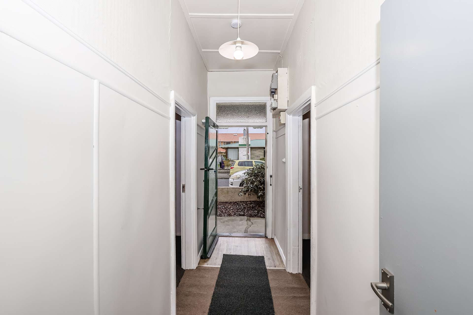 17 Hall Street photo 1