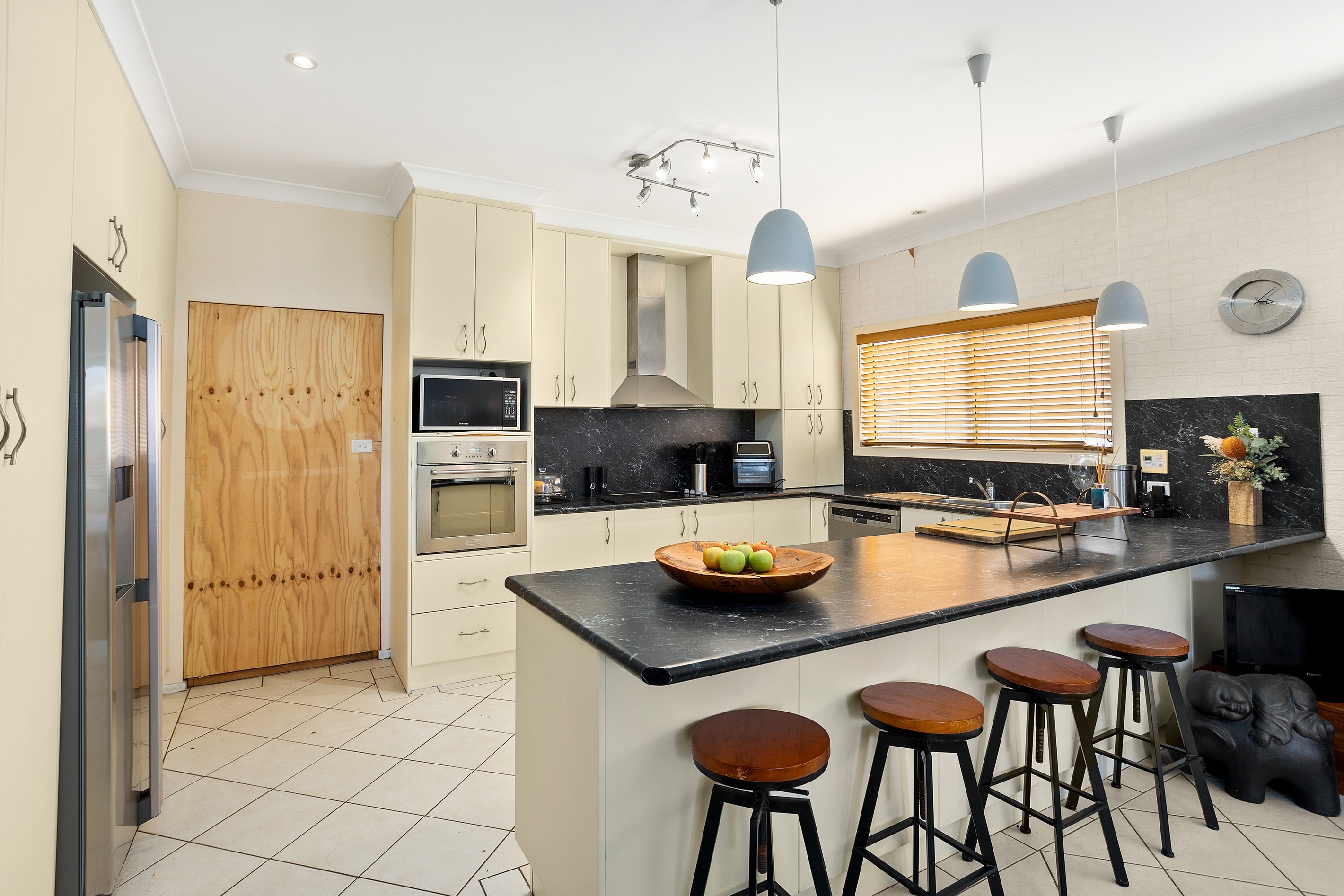 23 Tannery Street, Unanderra, NSW 2526