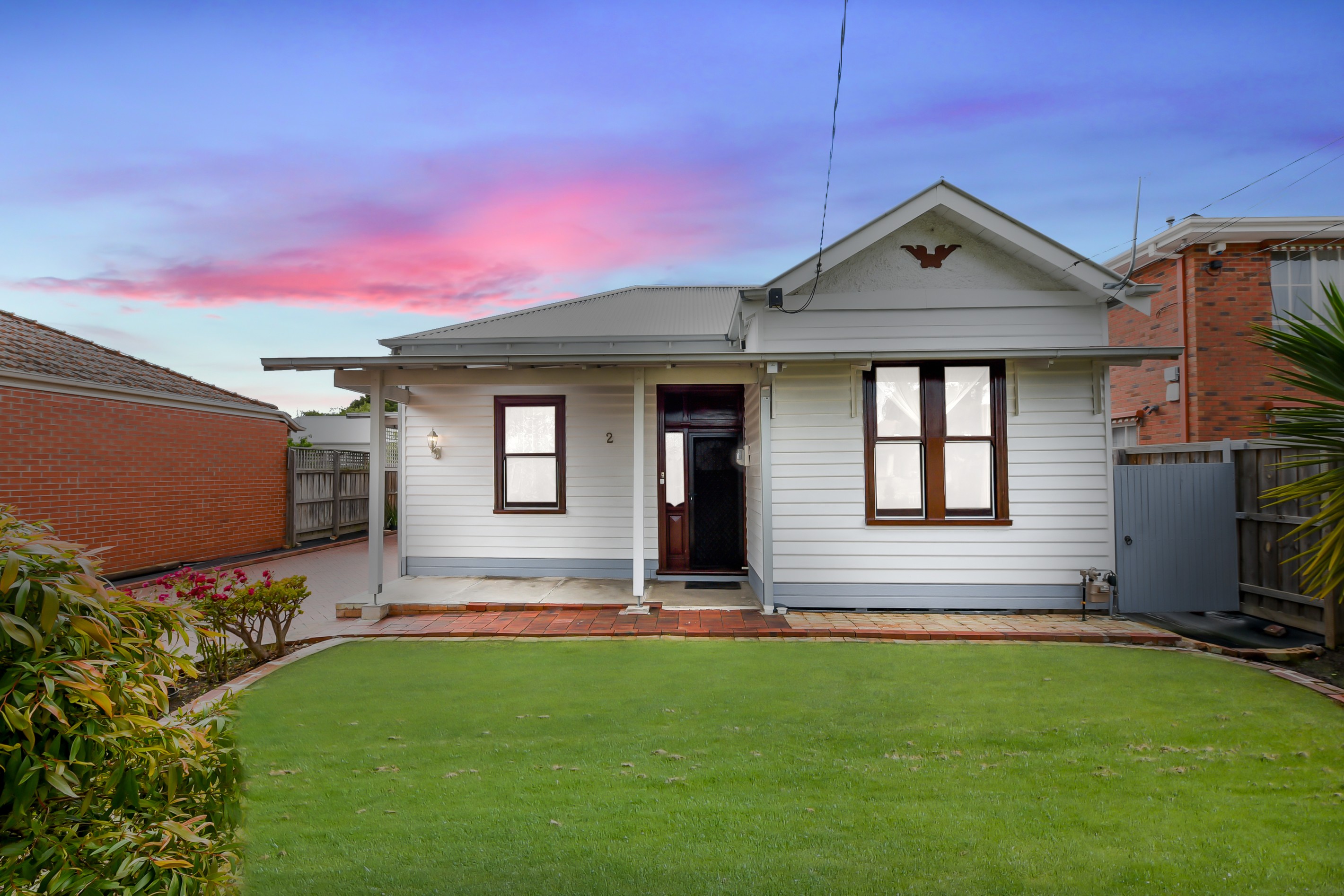 2 Dalston Road, Hughesdale, VIC 3166