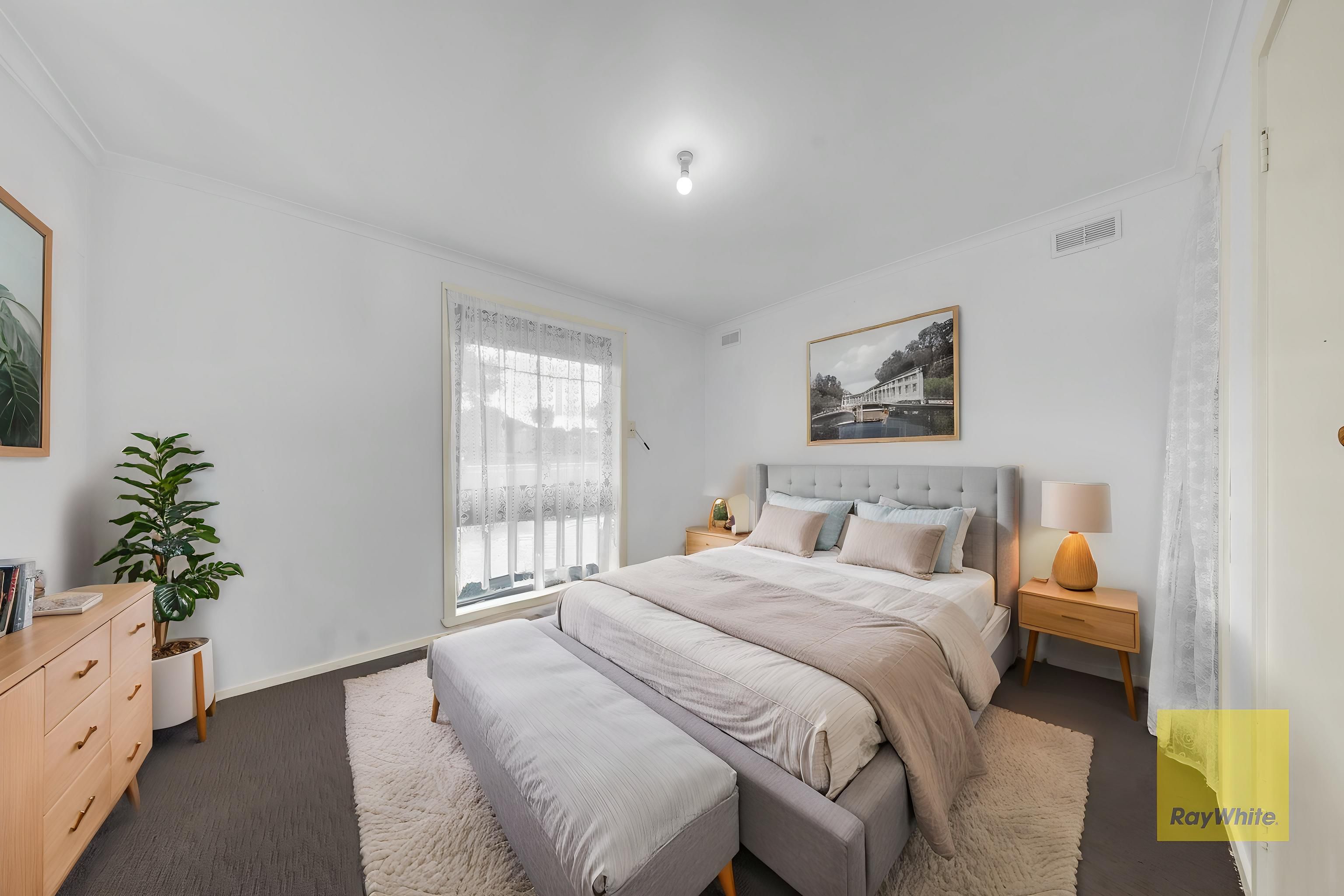 65 Evergreen Avenue — photo 4 of 20