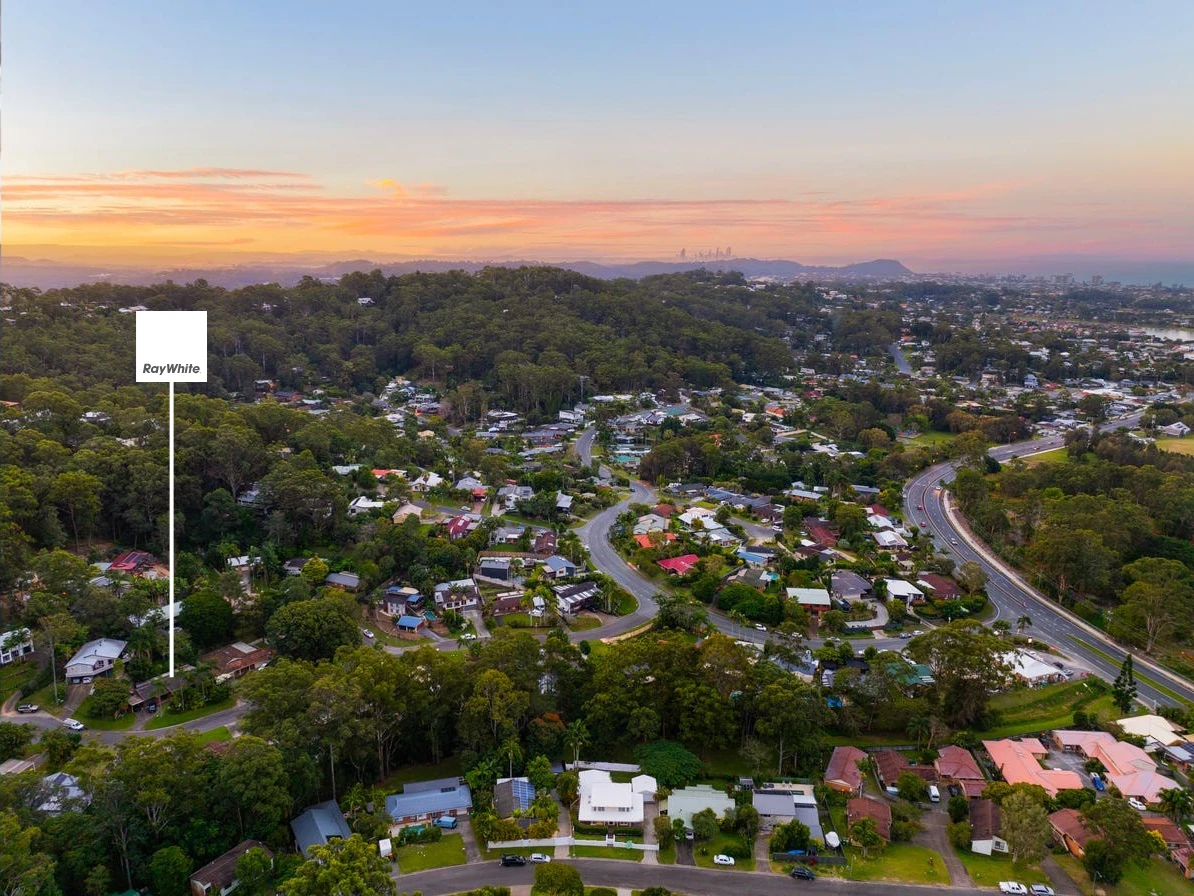 13 Hillcot Street, Currumbin Waters, QLD 4223