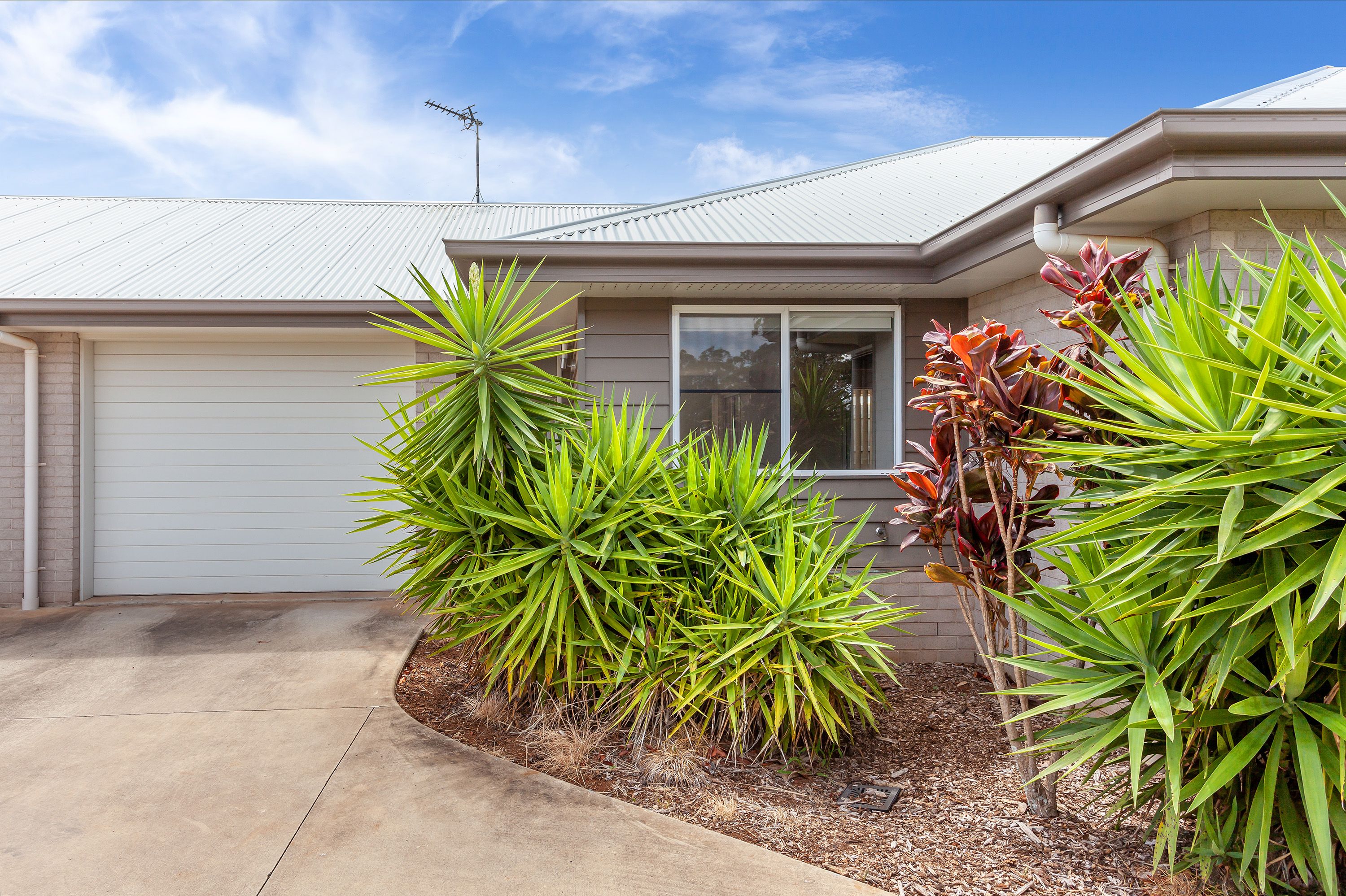 2/10 Coverack Street, Kleinton, QLD 4352