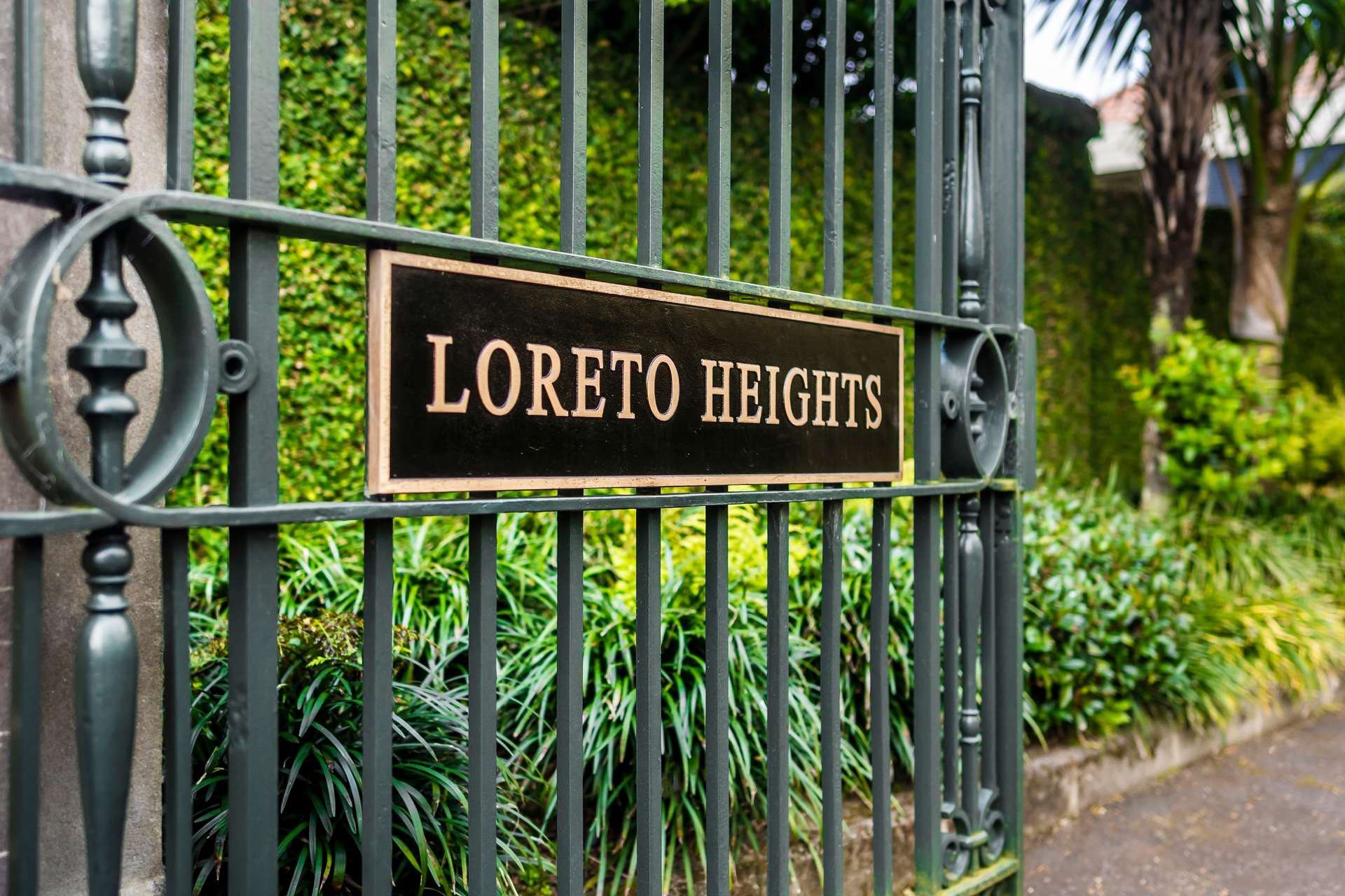 7 Loreto Heights photo 1