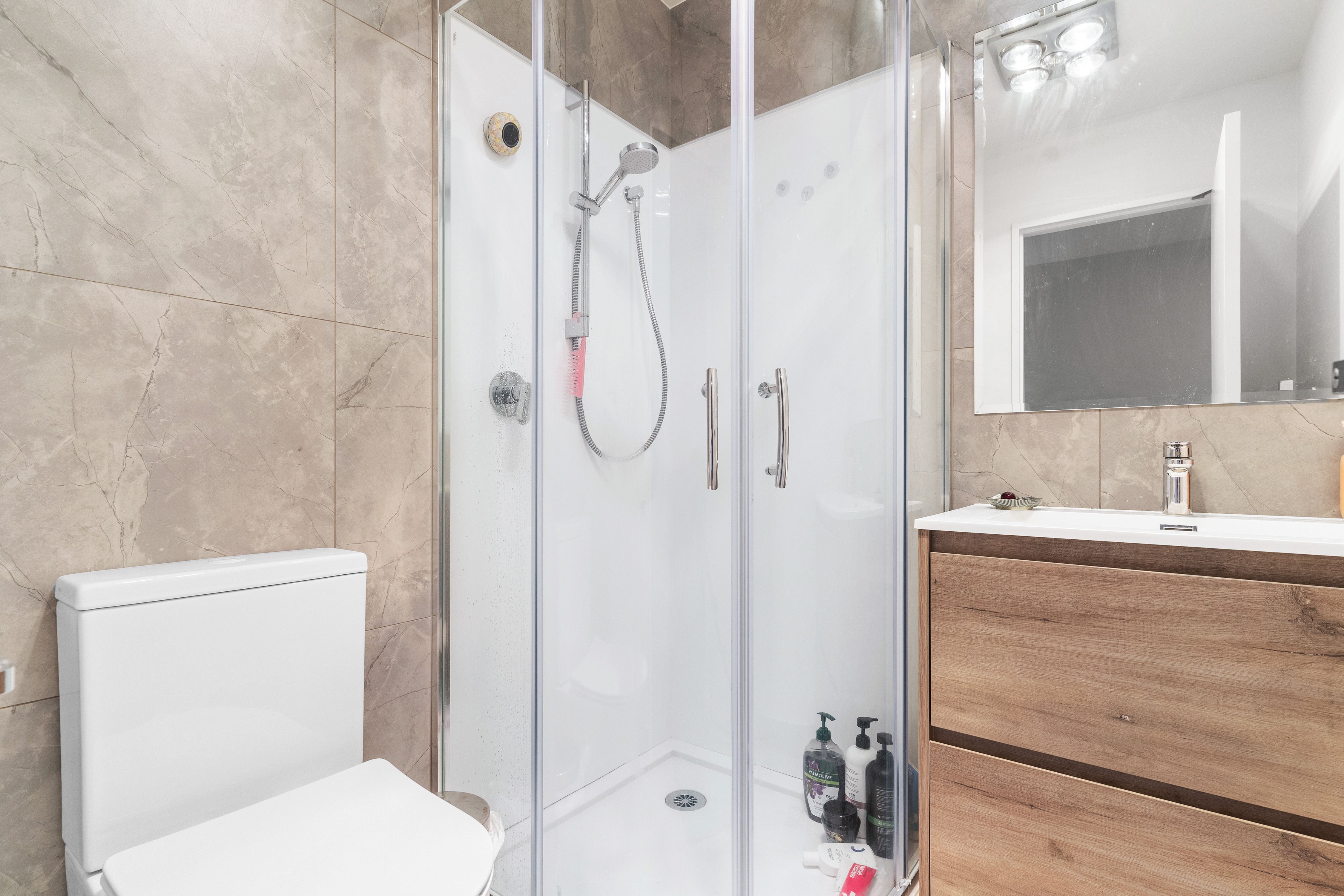 7/241 Don Buck Road, Massey, Waitakere City