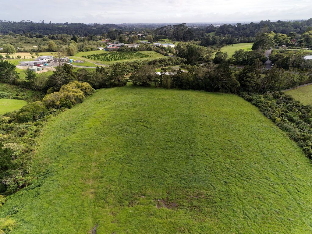 67a Shaw Road, Oratia, Waitakere City