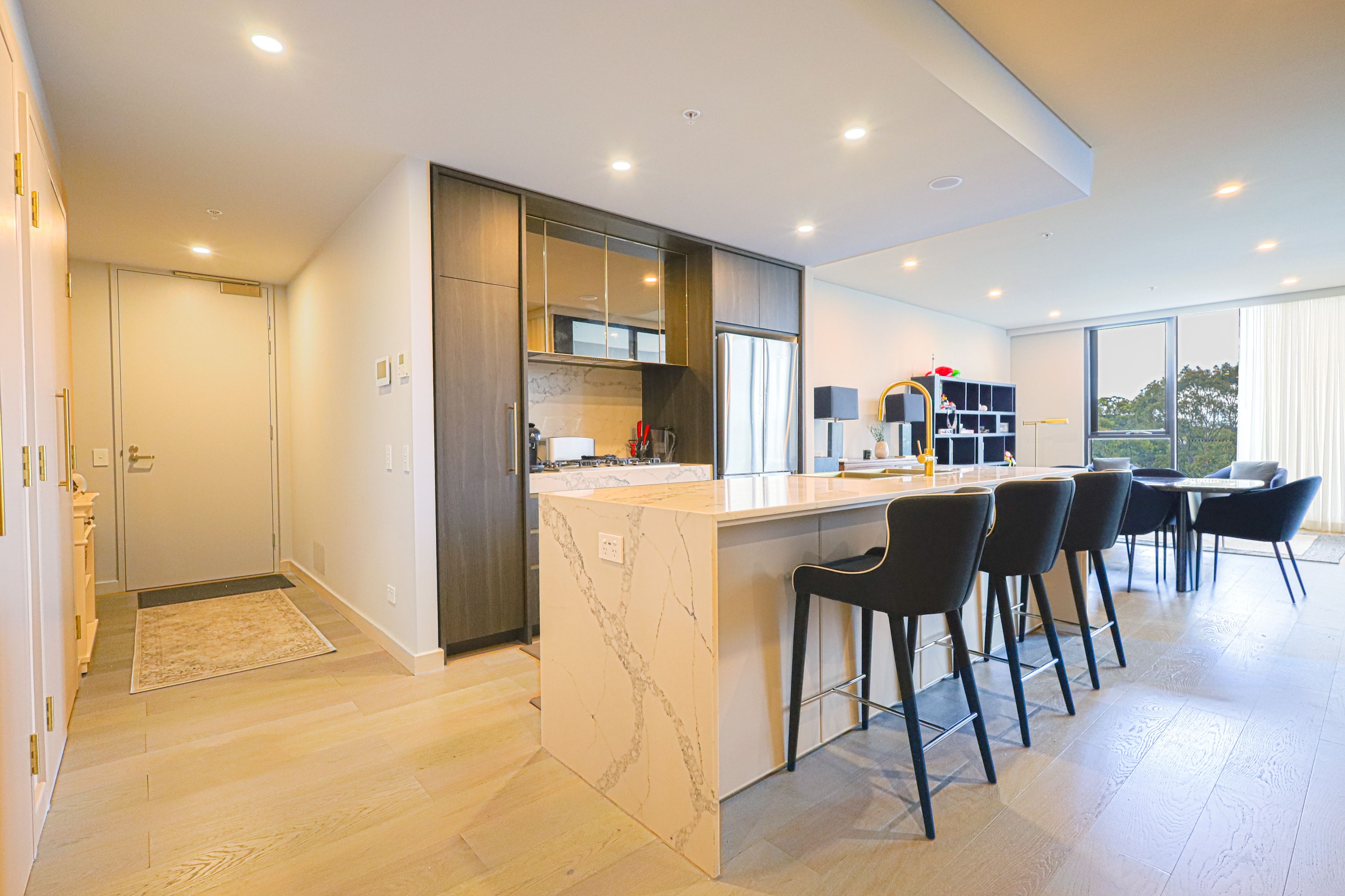 504/16 Middleton Avenue, Castle Hill, NSW 2154