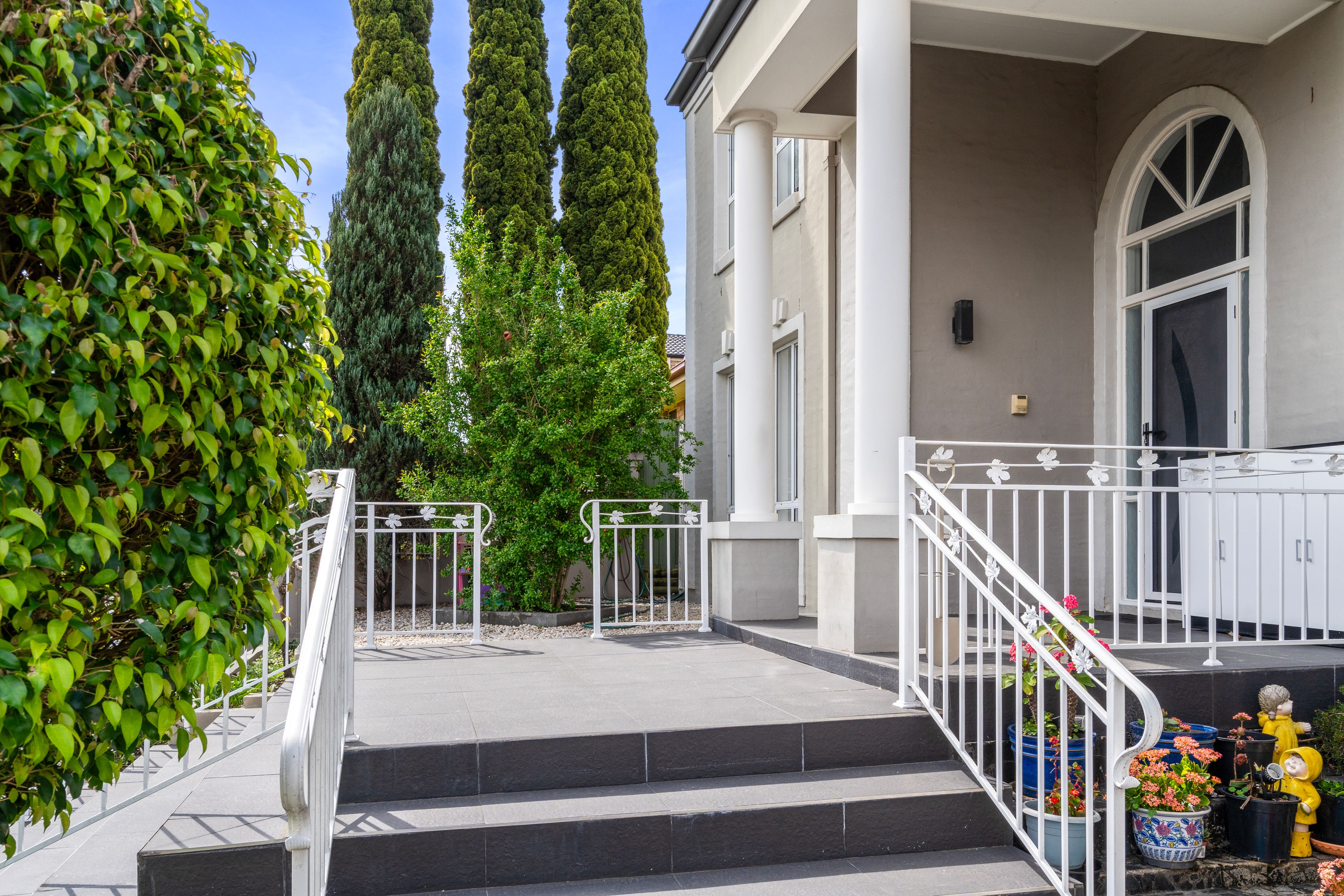 225 Braidwood Drive, Prestons, NSW 2170
