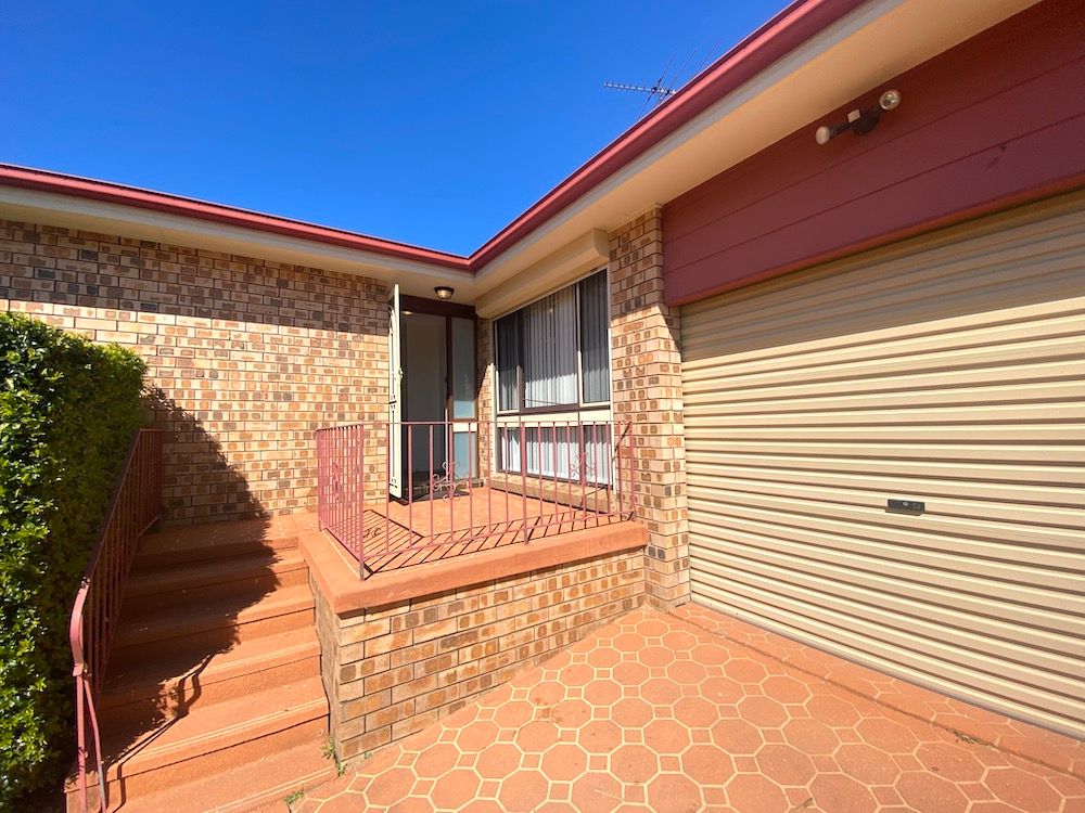 7 Quail Place, Ingleburn, NSW 2565