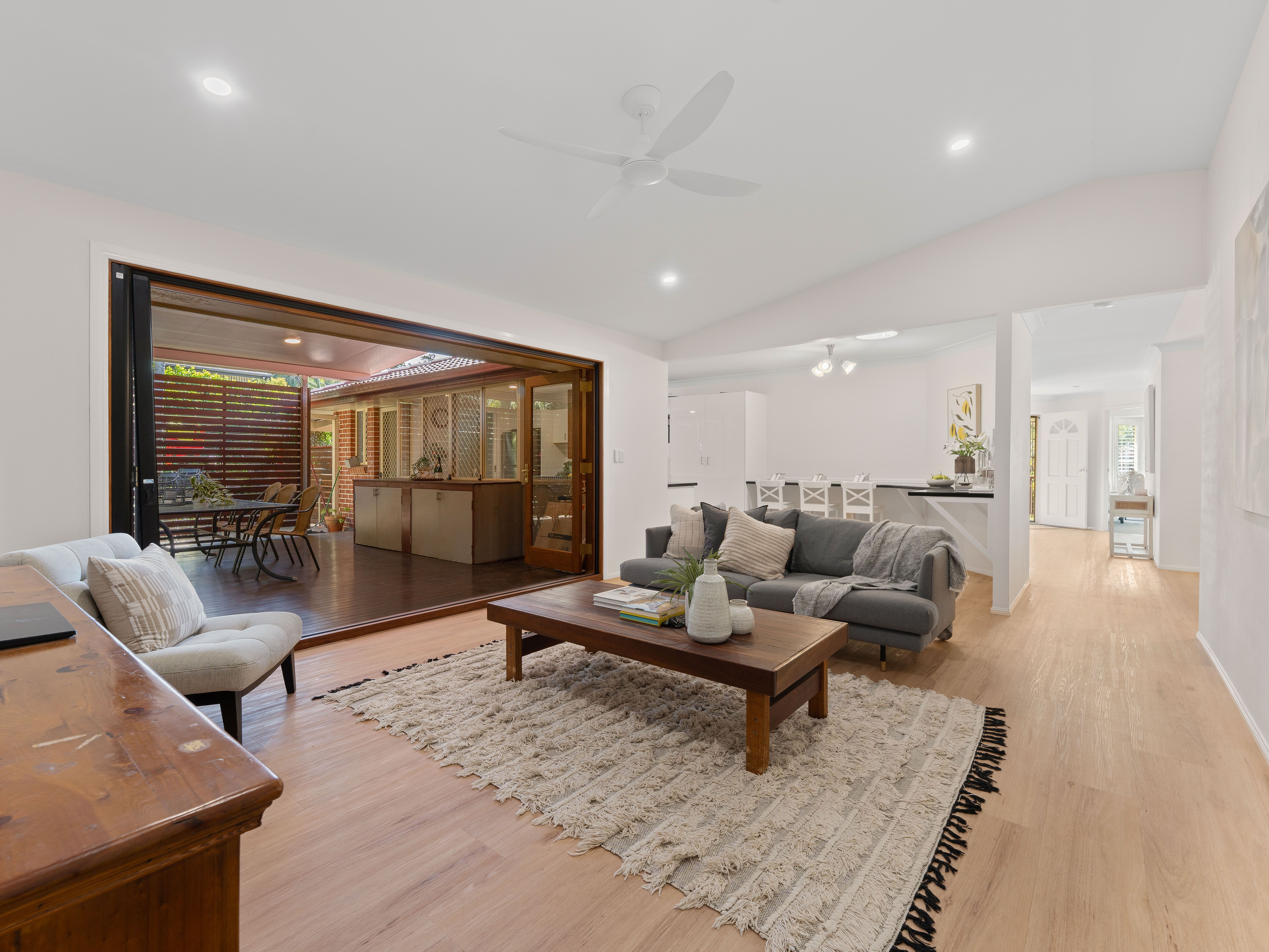 7 Howard Court — photo 8 of 26