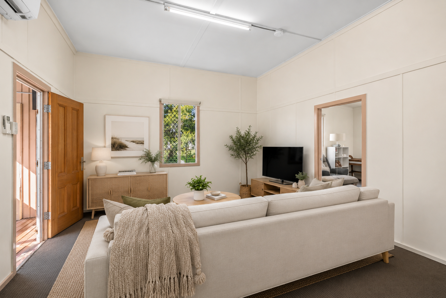 37 Cobden Street — photo 3 of 20