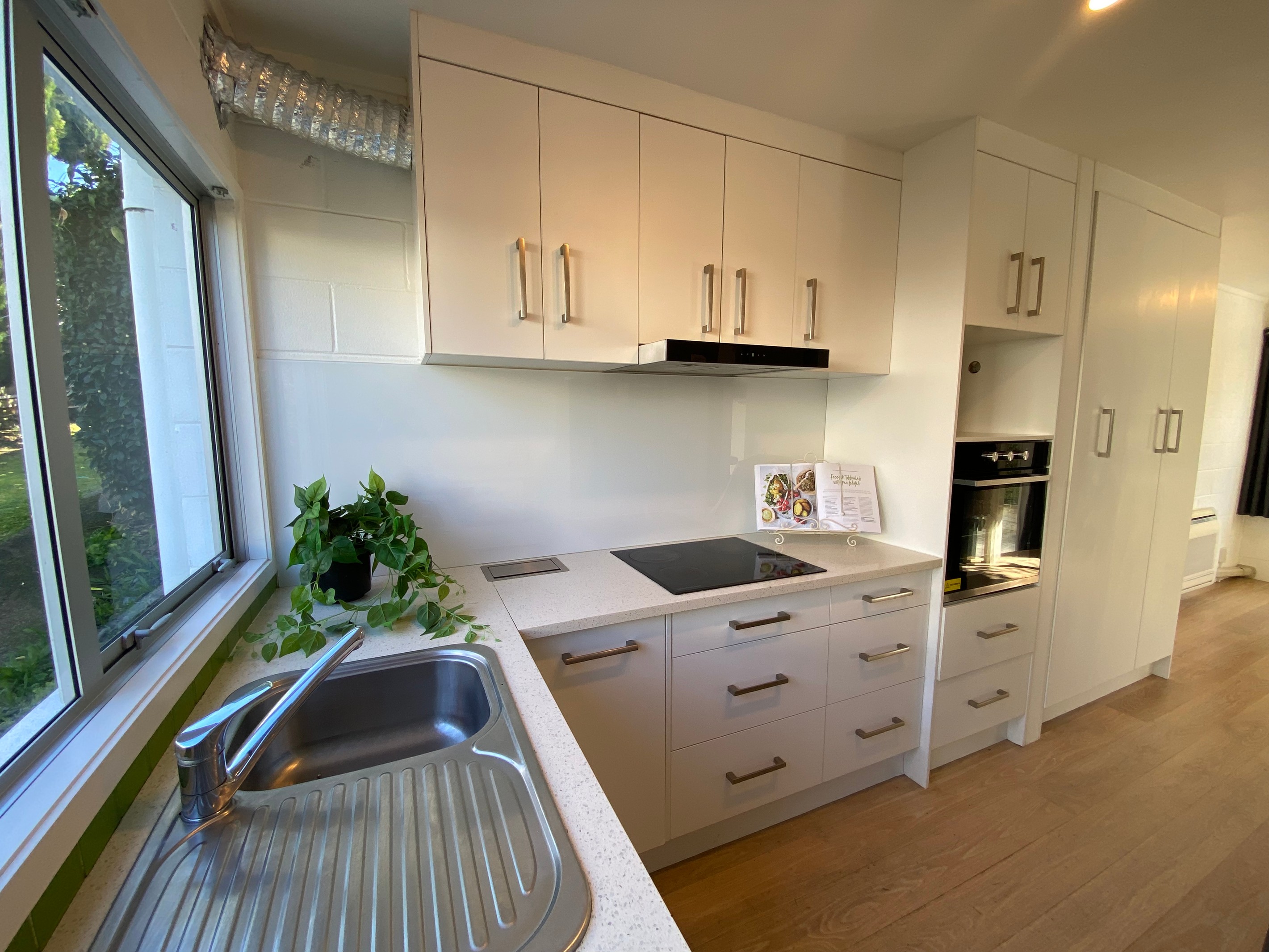 2/52 Fruitvale Road, New Lynn, Waitakere City