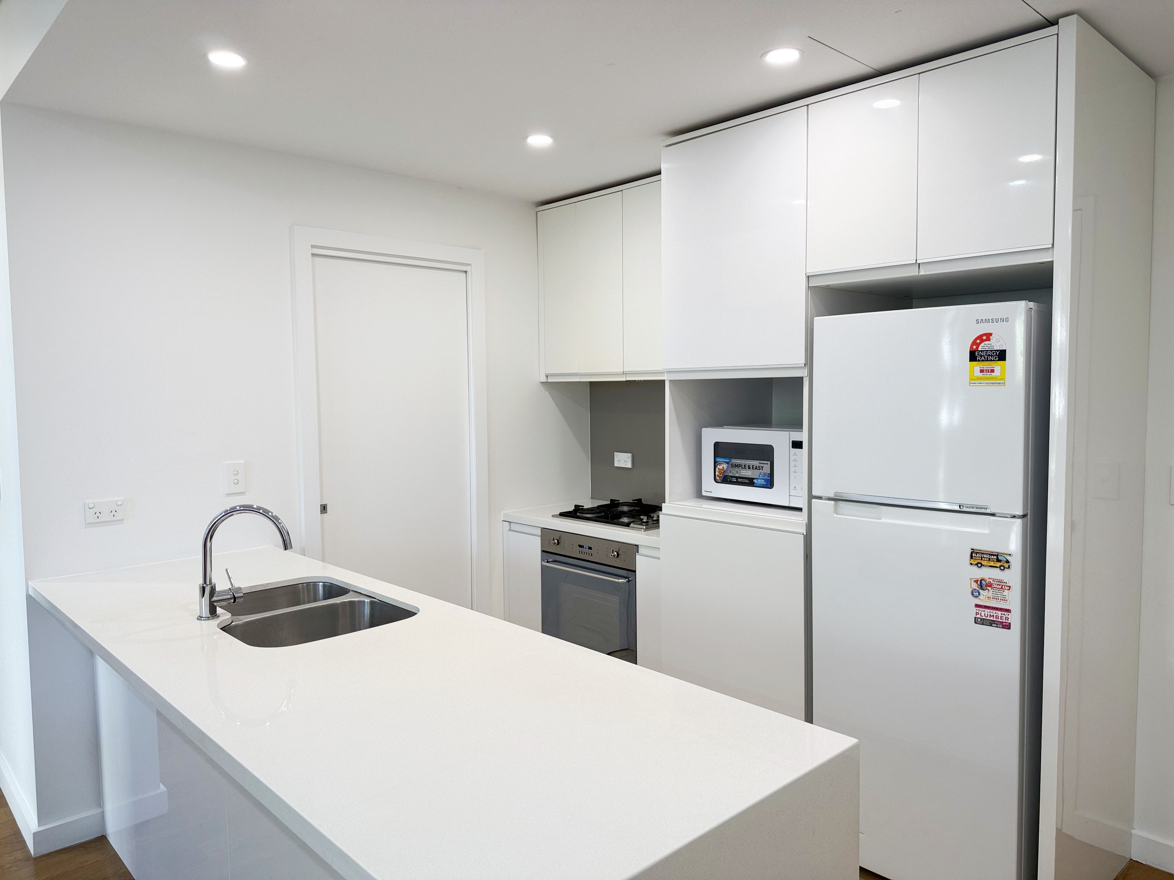 701/42 Shoreline Drive — photo 5 of 11