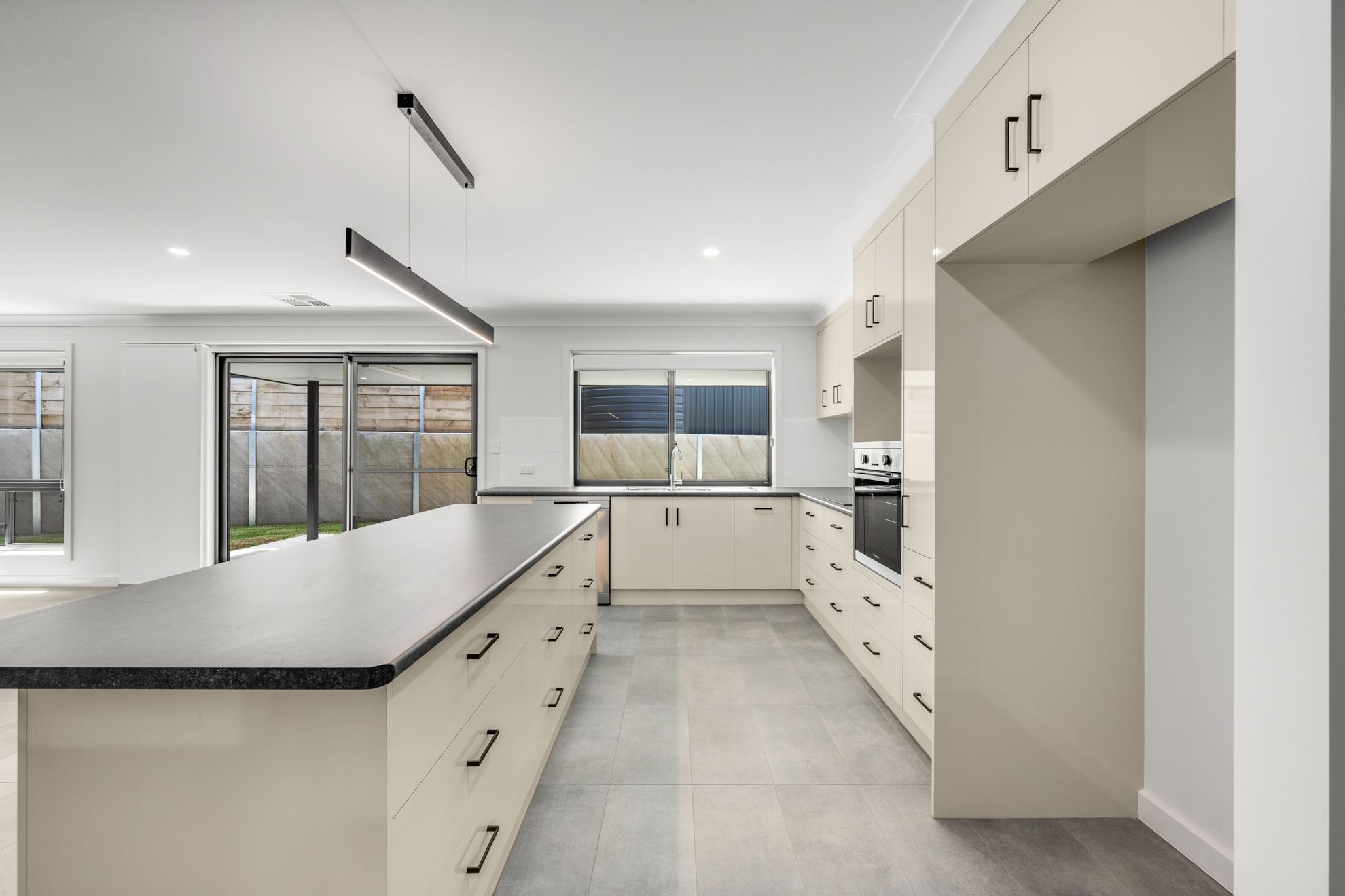 19F Wentworth Court — photo 4 of 14