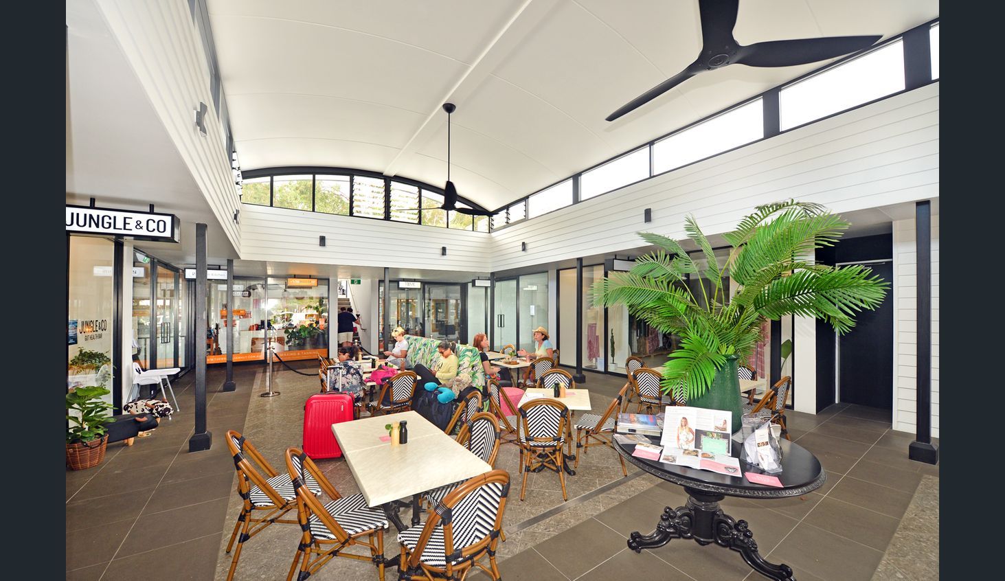 Shop 8/19-21 Sunshine Beach Road, Noosa Heads, QLD 4567