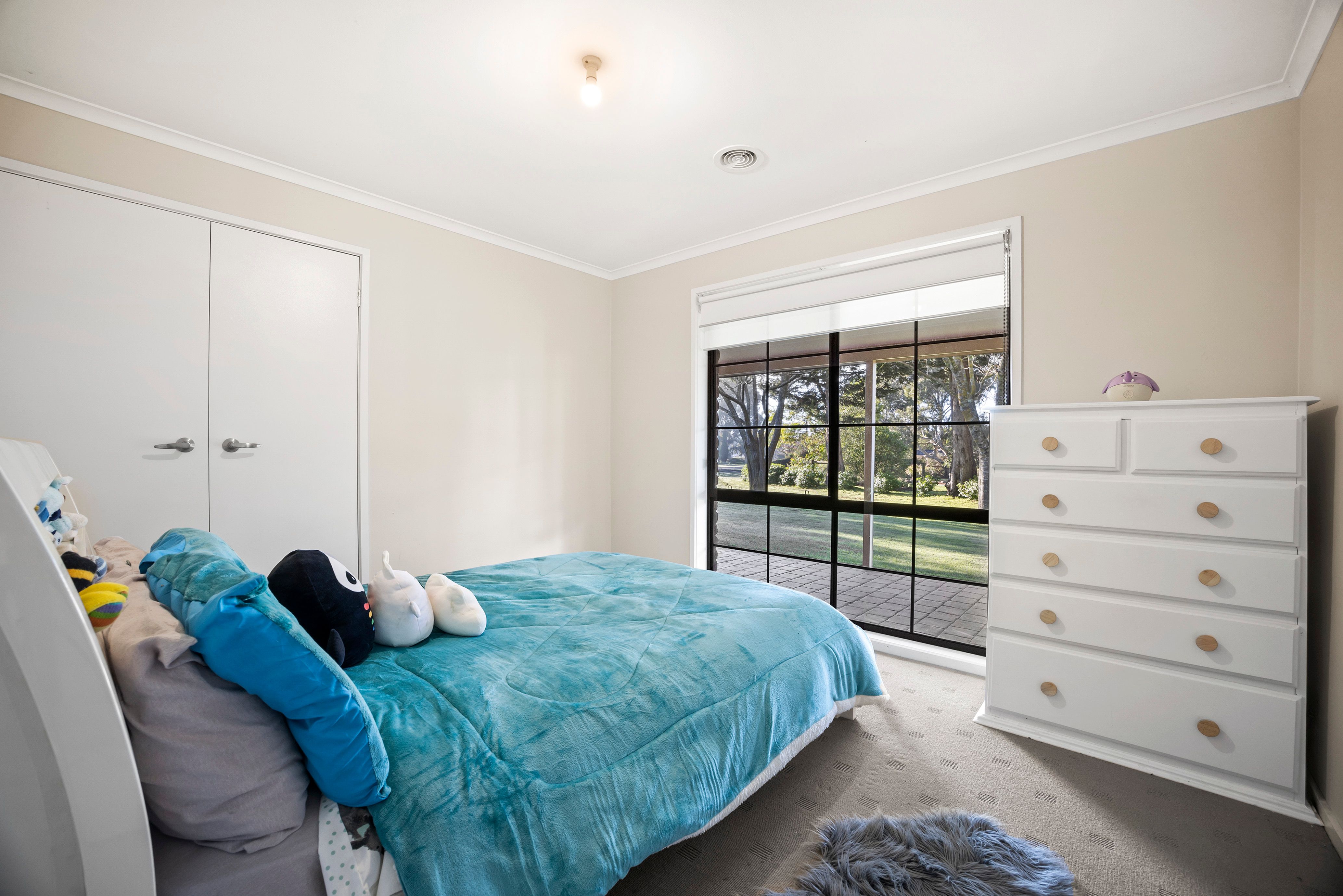 6 Bowkett Close — photo 12 of 21