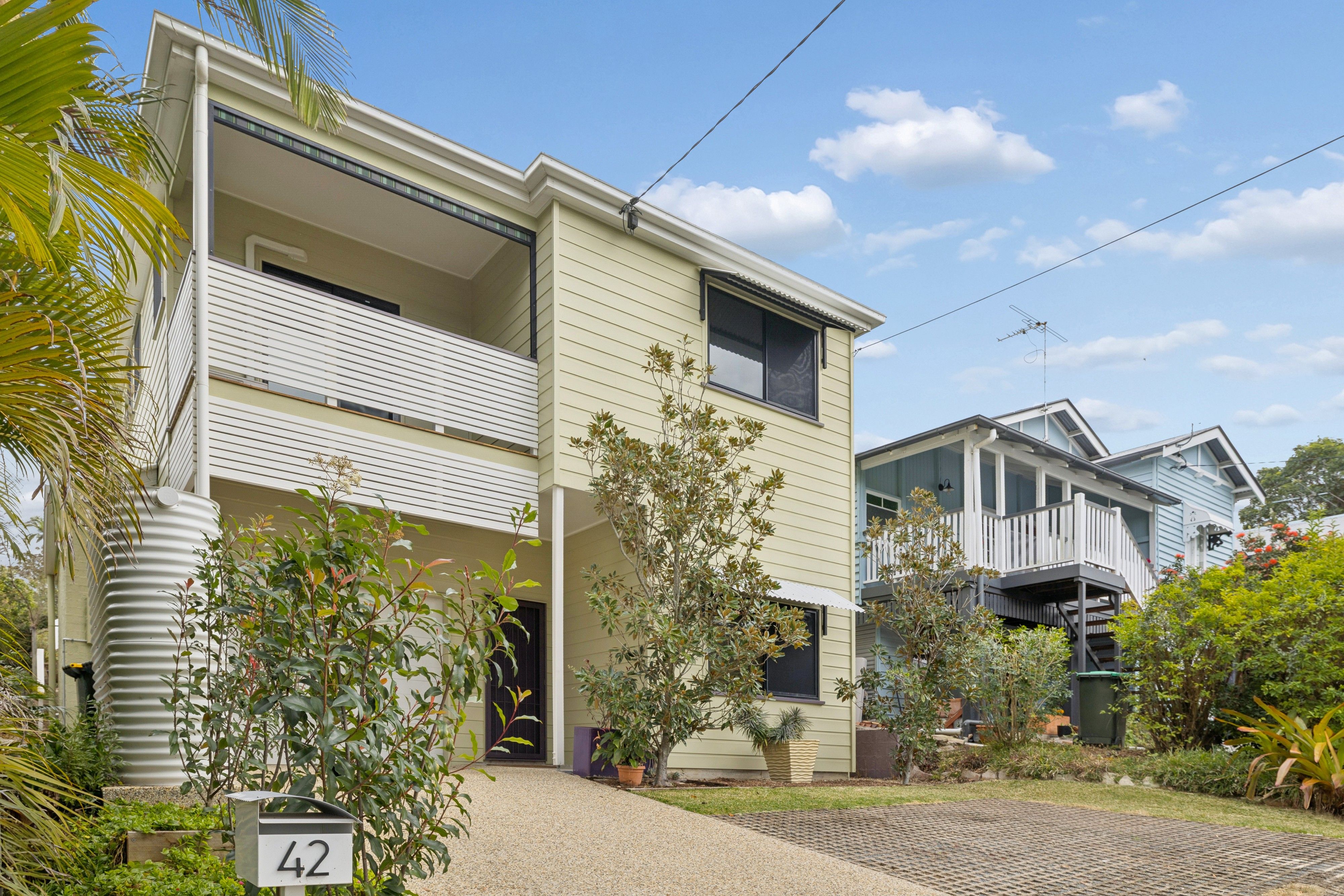 42 Addison Street — photo 13 of 22