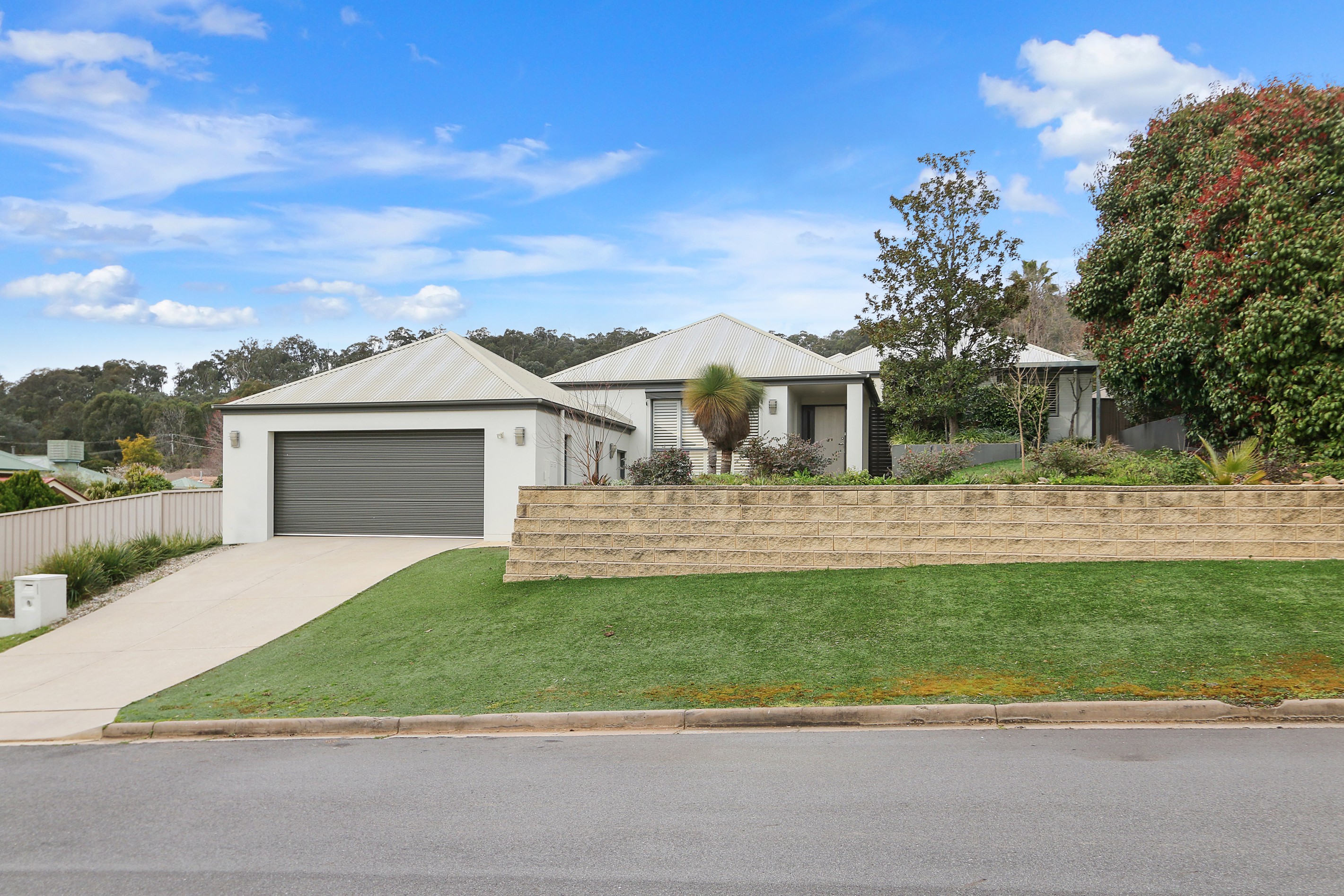 1 Castle Cove, Wodonga, VIC 3690
