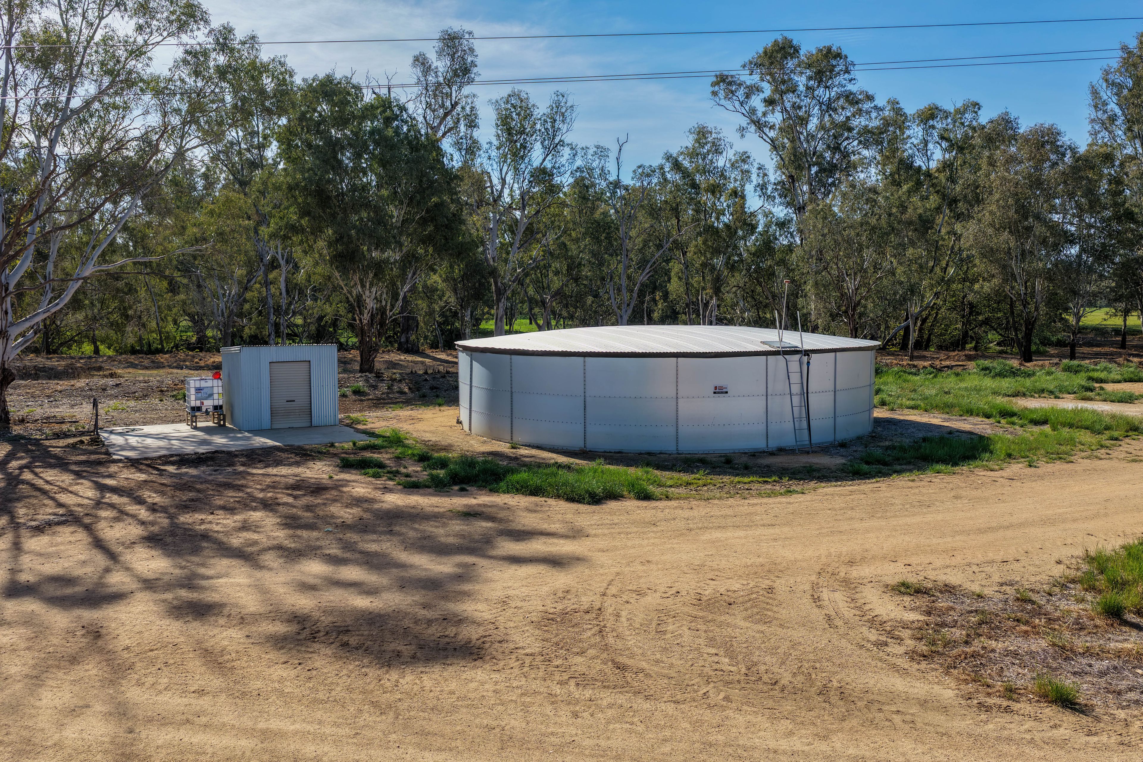 "Walangle" 84 Ercildoune Lane — photo 12 of 27