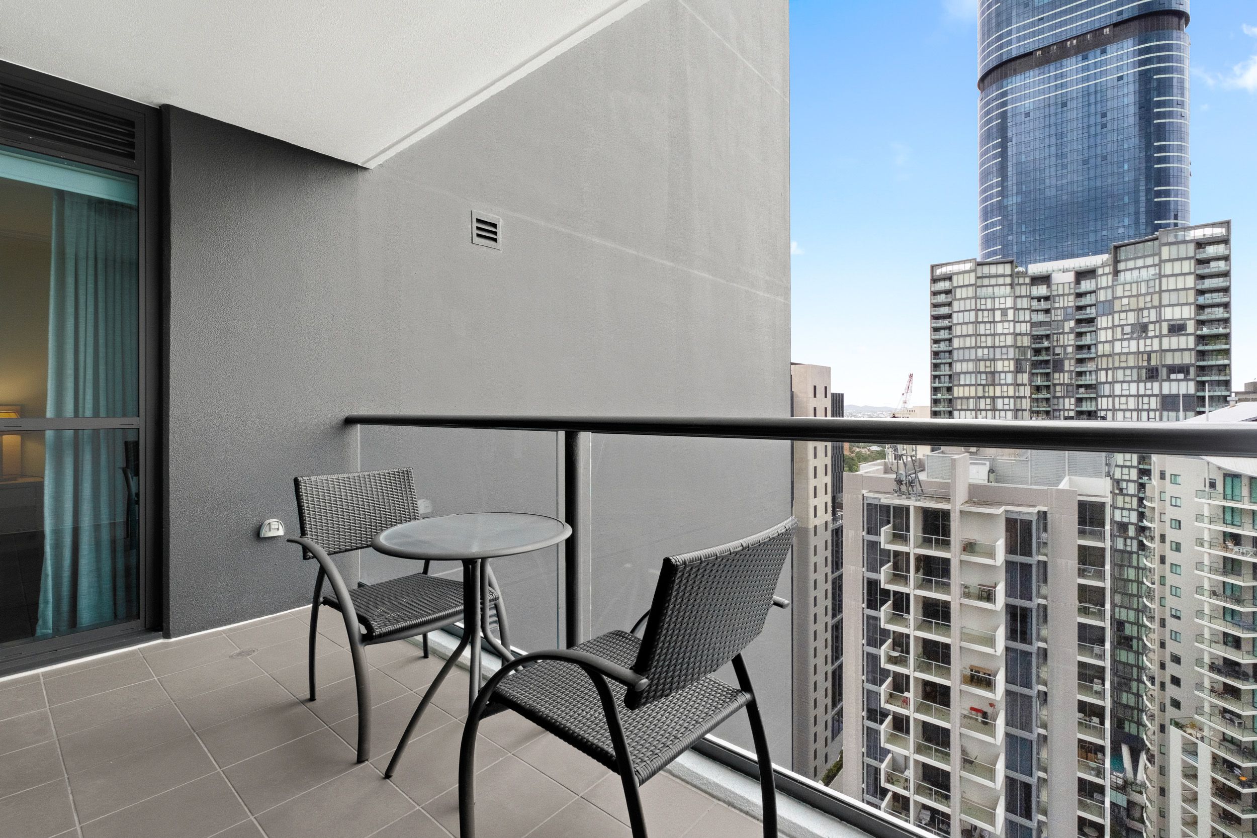 3209/128 Charlotte Street — photo 12 of 20
