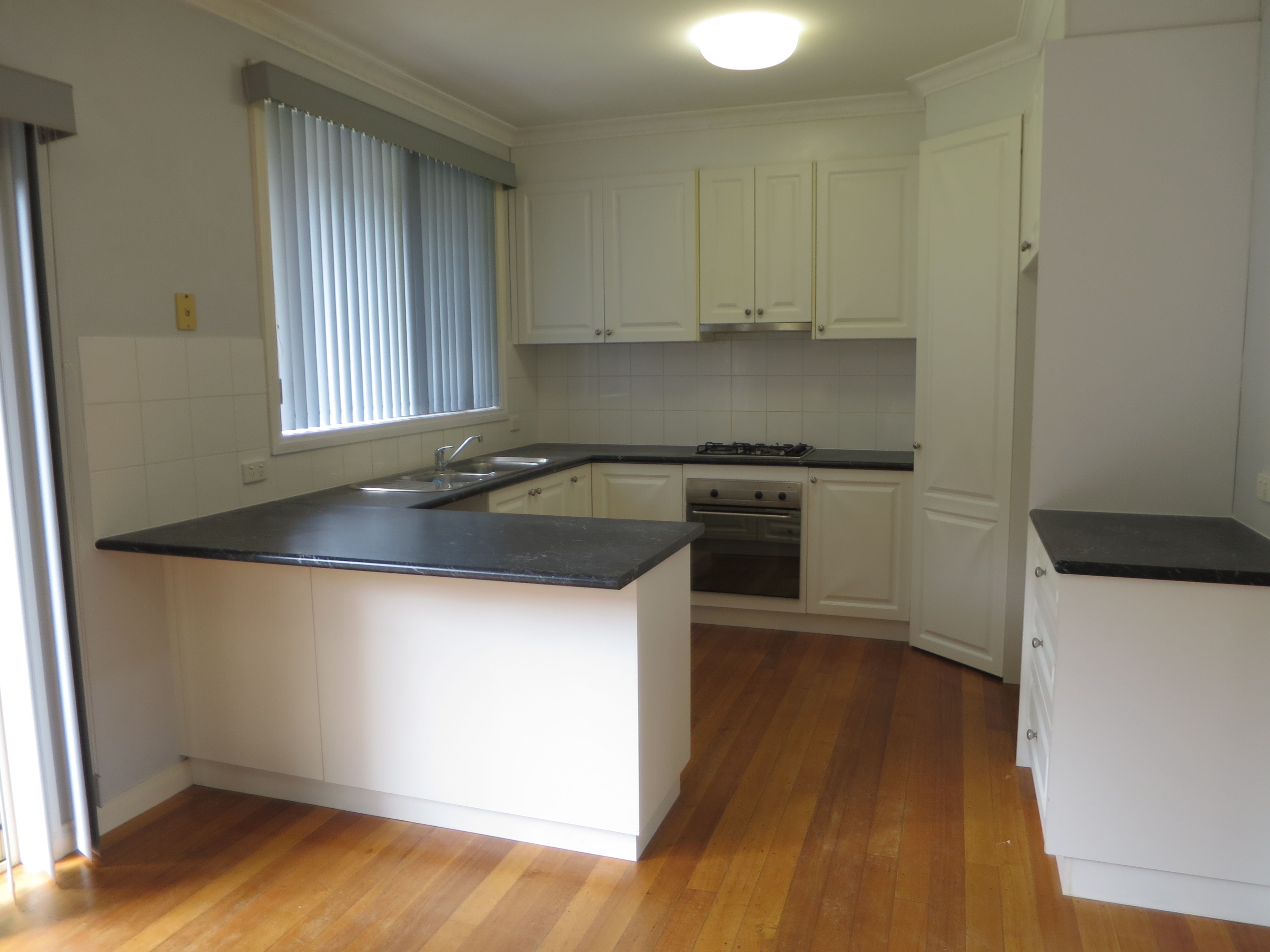 2/46 Darbyshire Road, Mount Waverley, VIC 3149