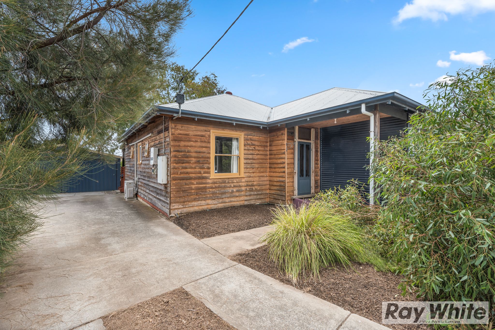 11 Keirana Avenue, Port Noarlunga, SA 5167