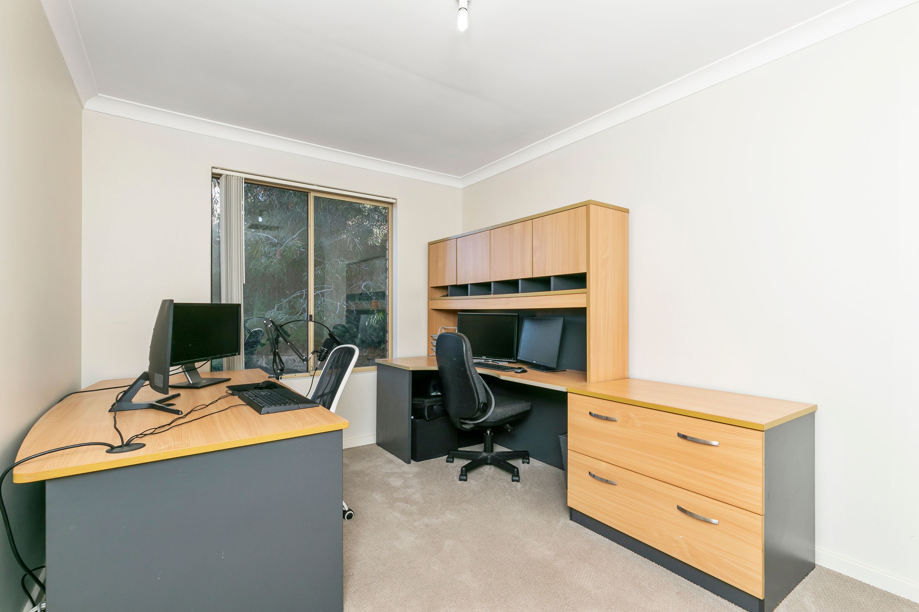 13 Lagoon Heights, Ballajura, WA 6066