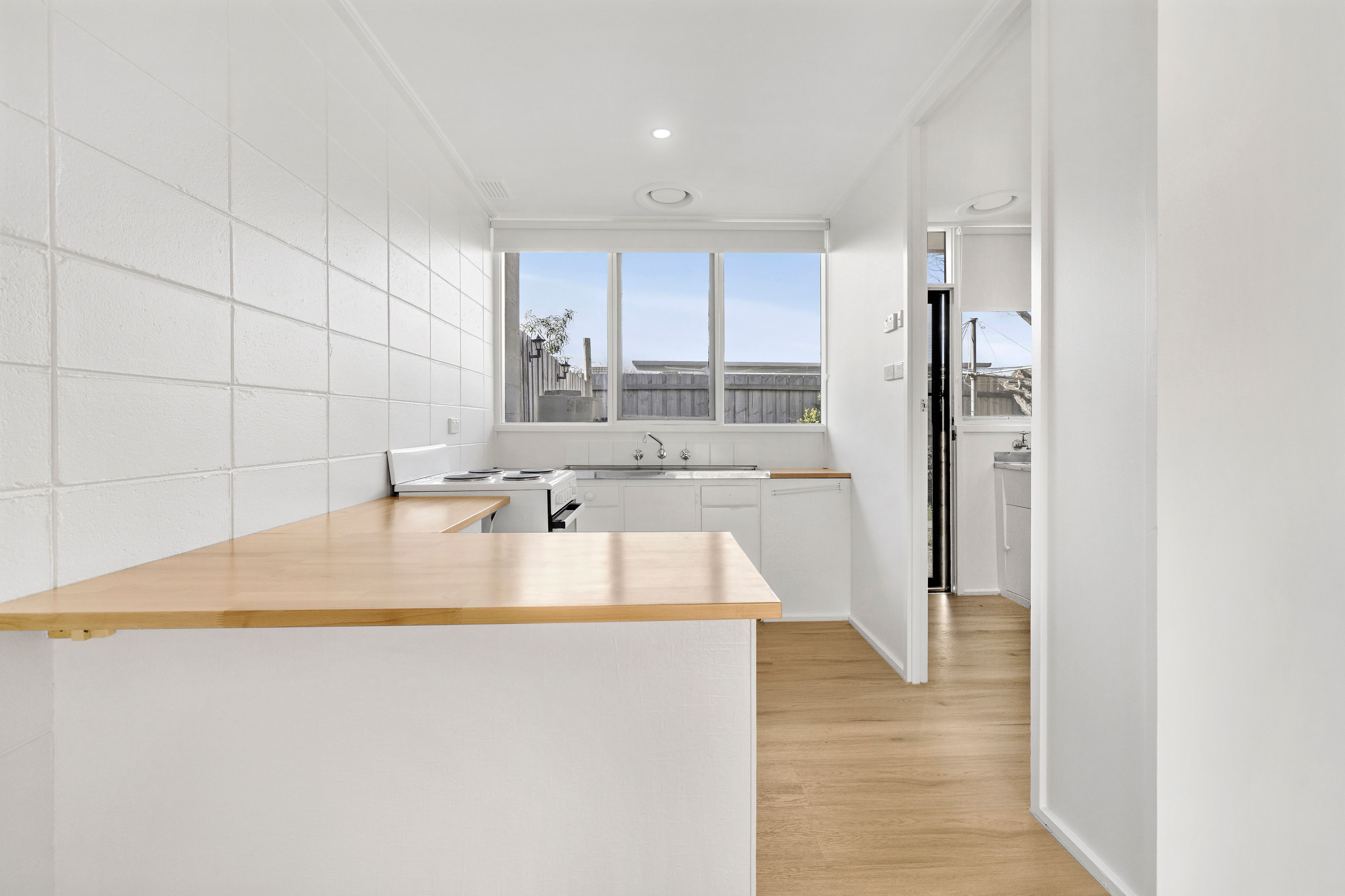 4/9 Argyle Avenue — photo 10 of 16