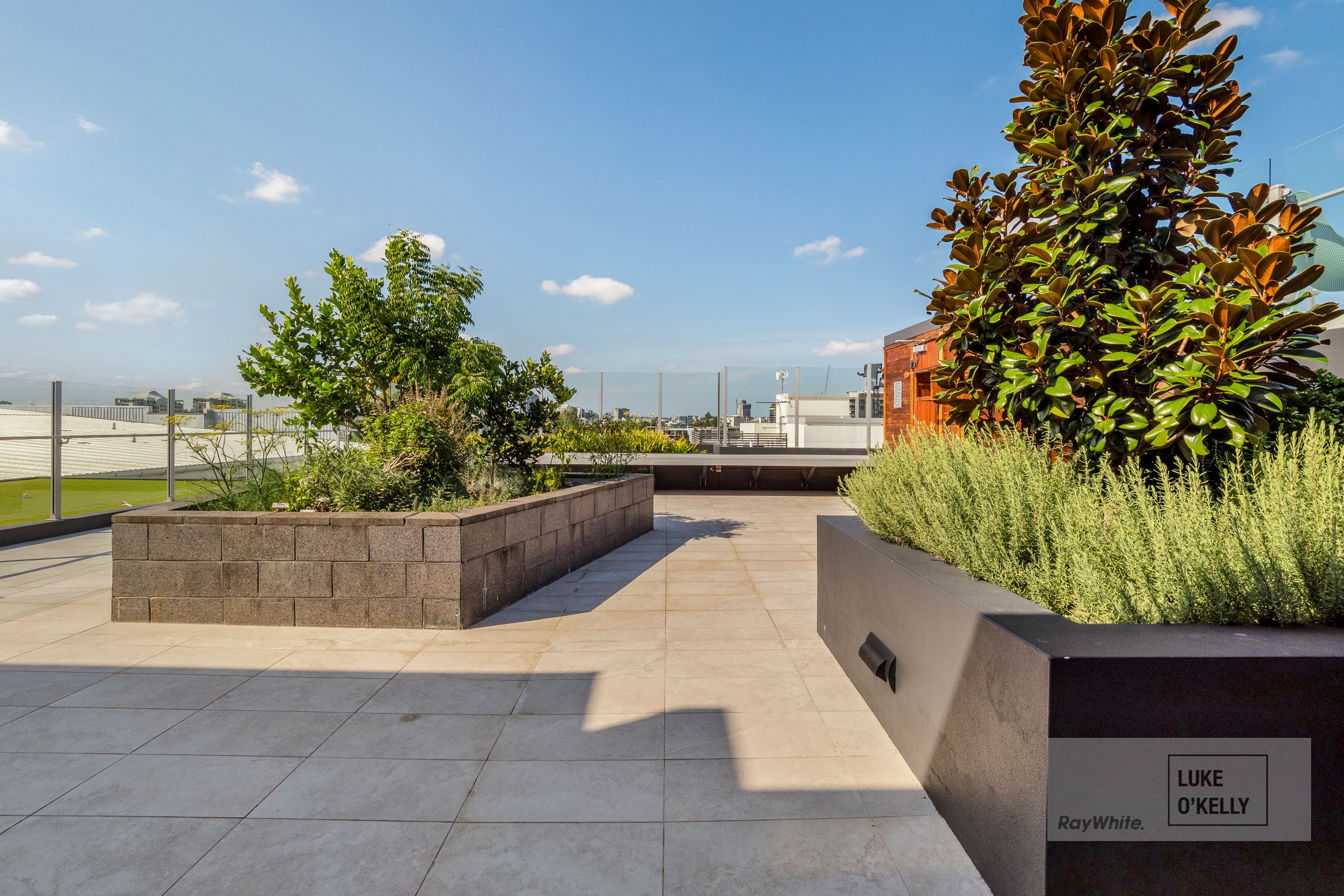 214/21 Duncan Street — photo 8 of 9