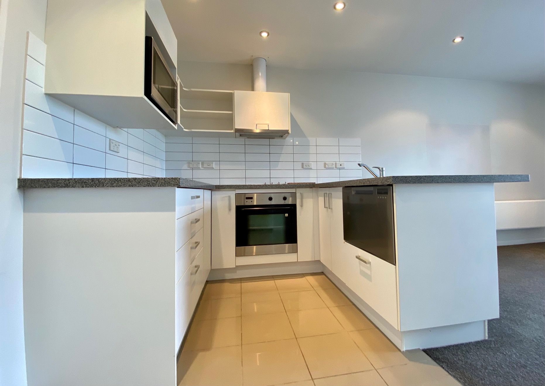D15/71 Spencer Road, Albany, North Shore City